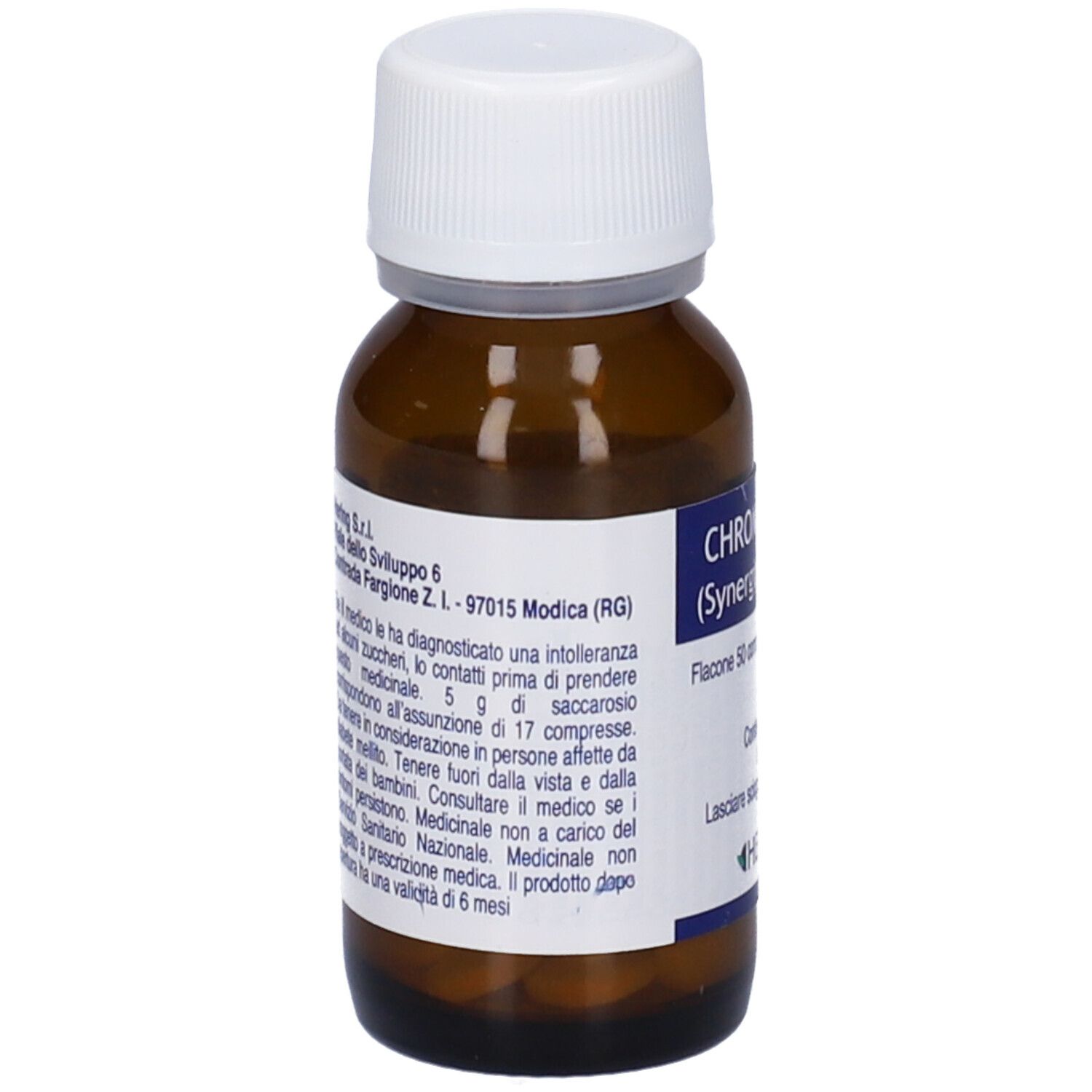 Flacone di vetro marrone con tappo bianco. Etichetta con testo e informazioni. Marca: HERING.