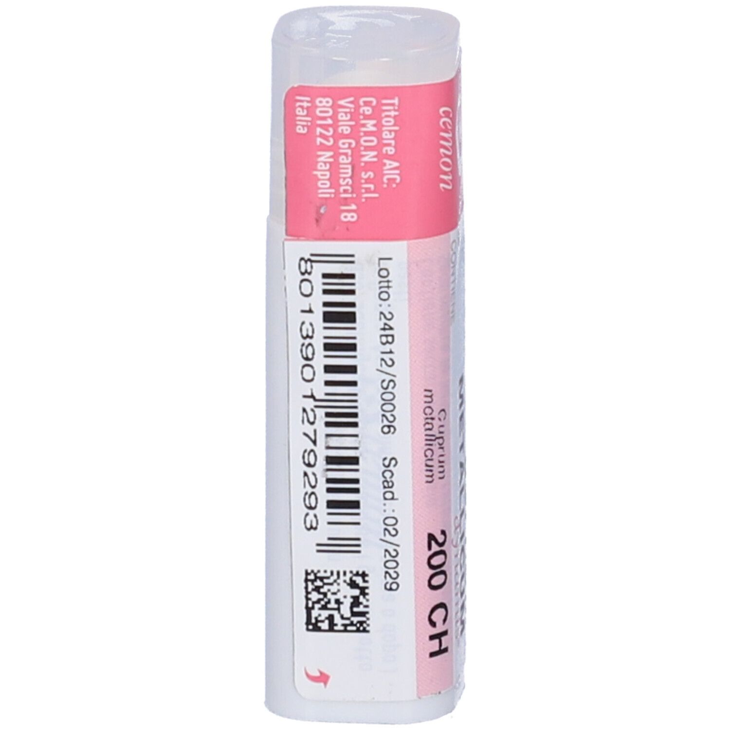 Confezione cilindrica con codice a barre ed etichetta rosa. Scritta: CUPRUM metallicum 200 CH. Scadenza: 02/2029.