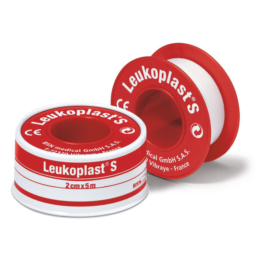 Due rotoli di Leukoplast® S. Anima e anello esterno rossi. Scritta '2cmx5m'. BSN medical GmbH.