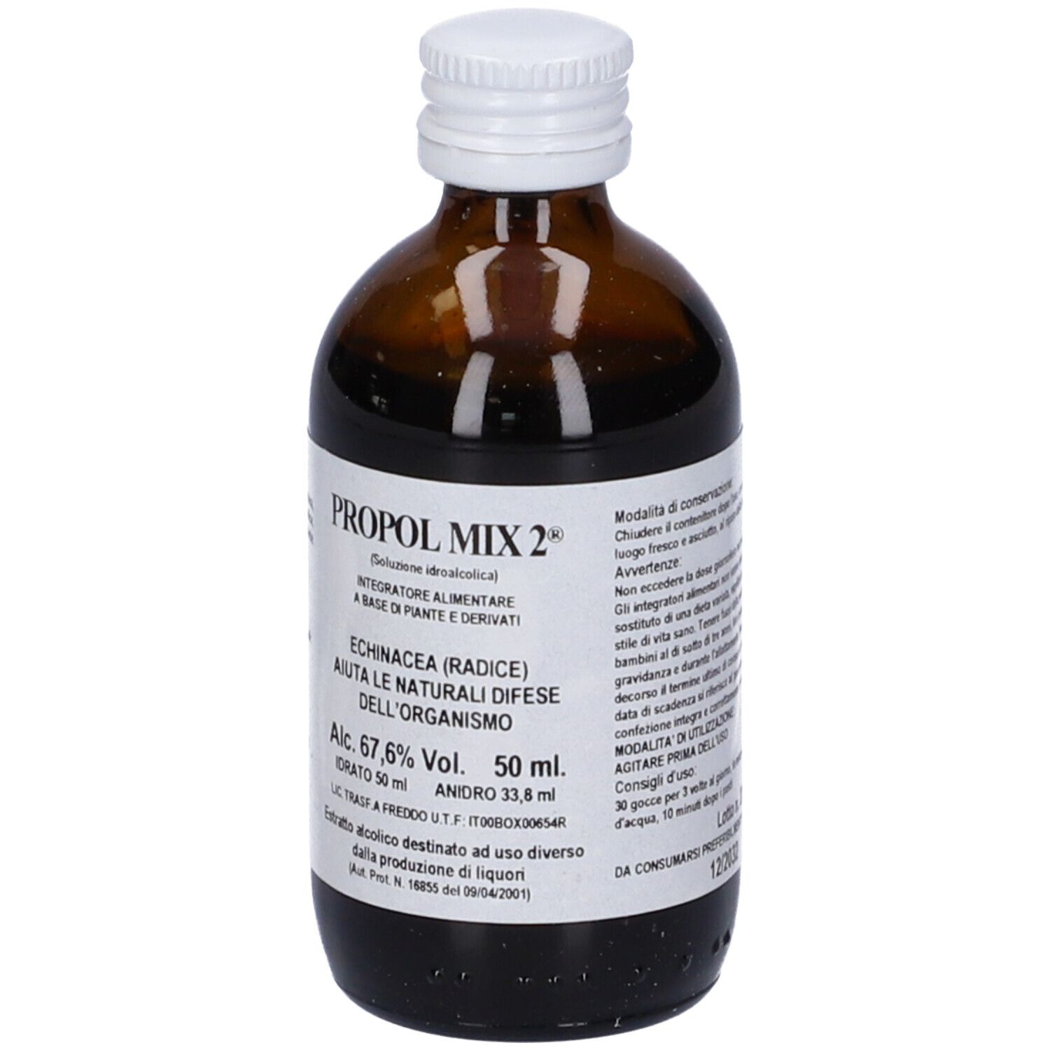 Flacone in vetro marrone con tappo bianco. Etichetta con informazioni sul prodotto. Visibile: PROPOL MIX 2, 50 ml, 67,6% Vol.