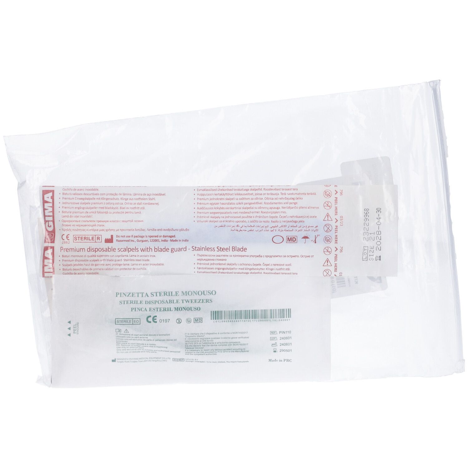 Bisturi sterile monouso in confezione di plastica. Lama in acciaio inox, marchio CE.