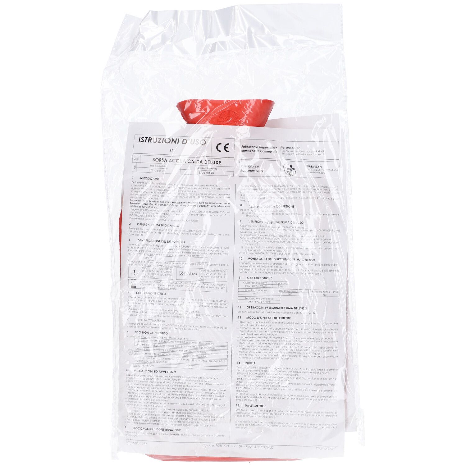 Borsa acqua calda rossa in confezione di plastica. Foglietto illustrativo con testo. Marchio CE.