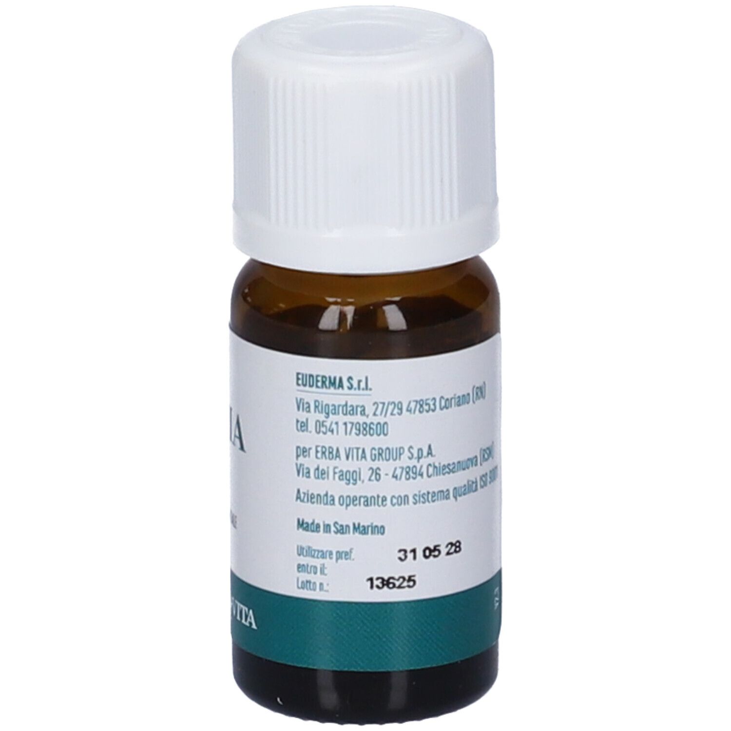 Flacone di vetro marrone con tappo bianco. Etichetta con informazioni produttore. Logo 'ERBA VITA'. Data di produzione.