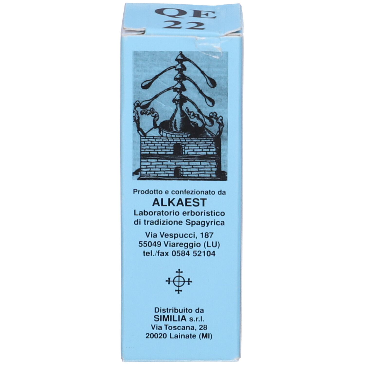 Scatola azzurra con illustrazione e testo. Nome prodotto: QE 22. Produttore: ALKAEEST.