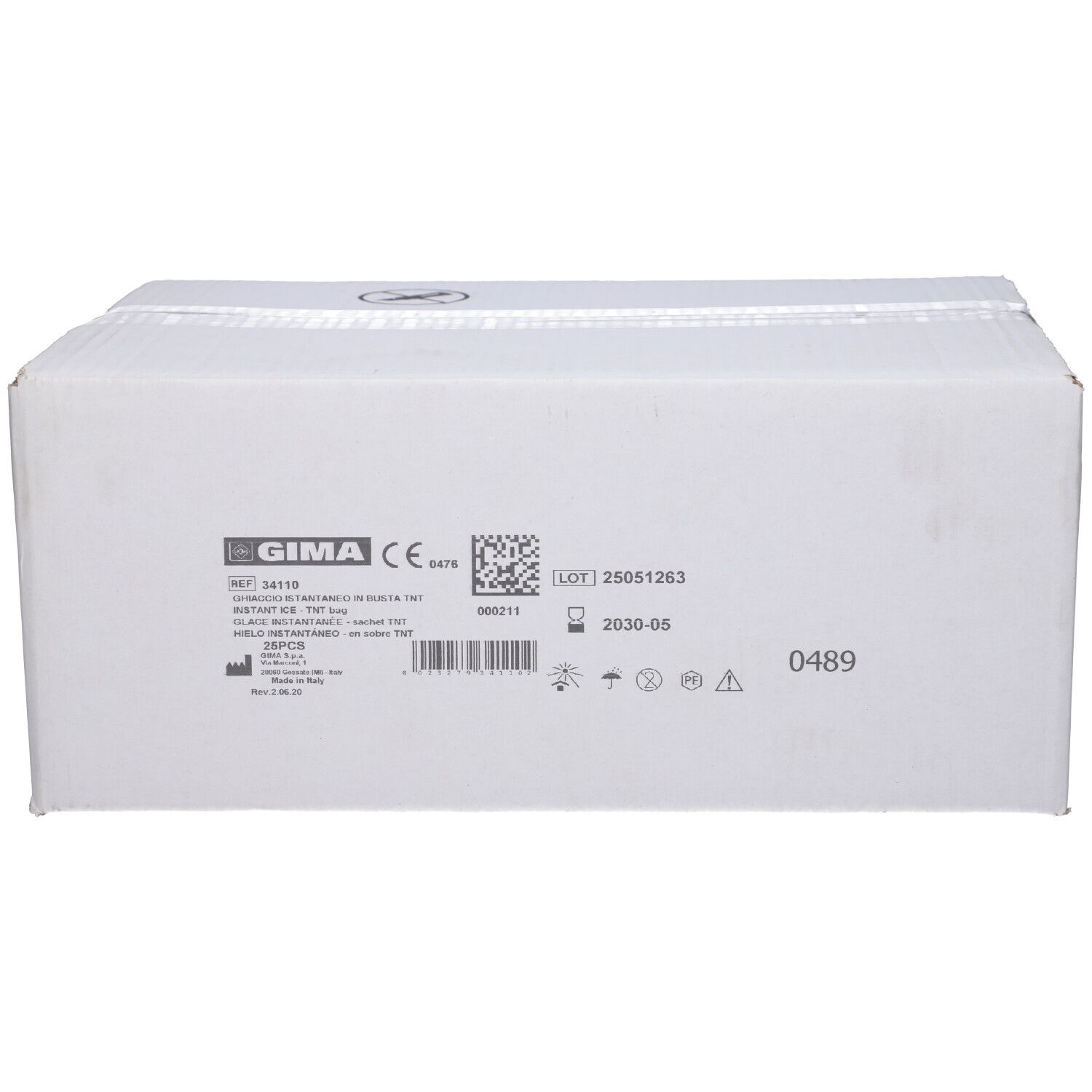 Scatola bianca con logo GIMA e testo. Informazioni e numero di lotto. Marchio CE.