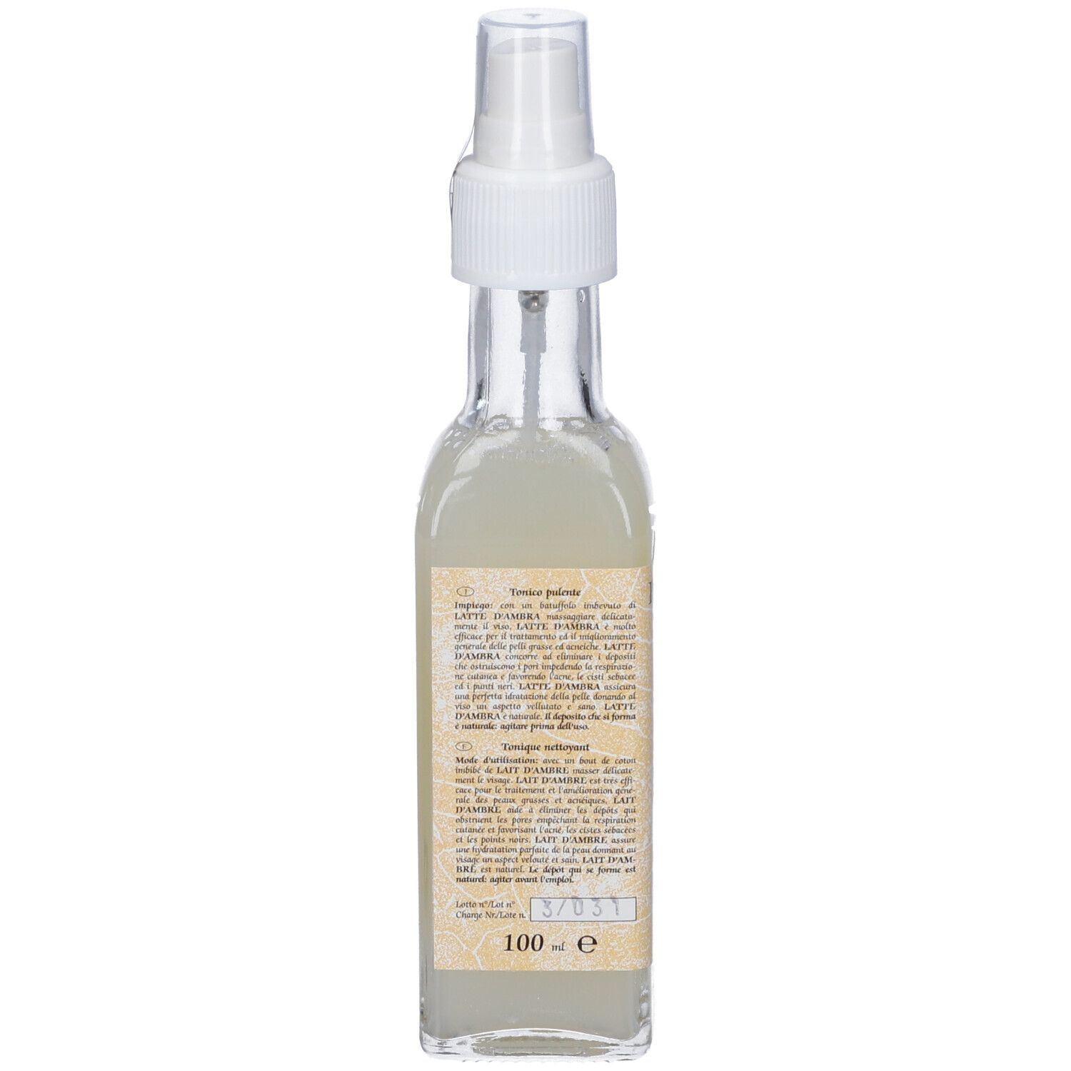 Retro di un flacone in vetro con vaporizzatore. Etichetta con testo. Liquido nel flacone.