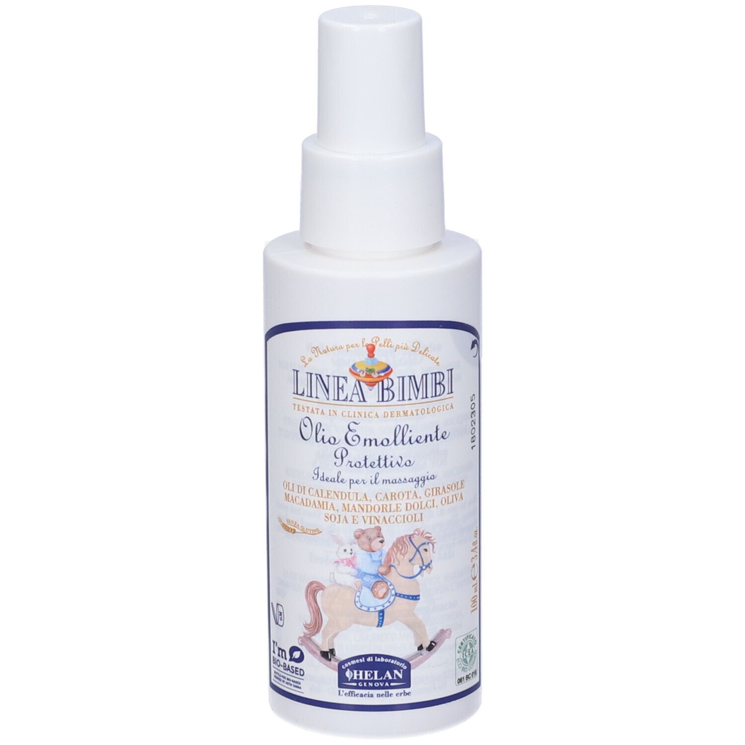 Flacone bianco con vaporizzatore. Scritta: Linea Bimbi, Olio Emolliente Protettivo. Illustrazione di un cavallo a dondolo. Etichetta con ingredienti.