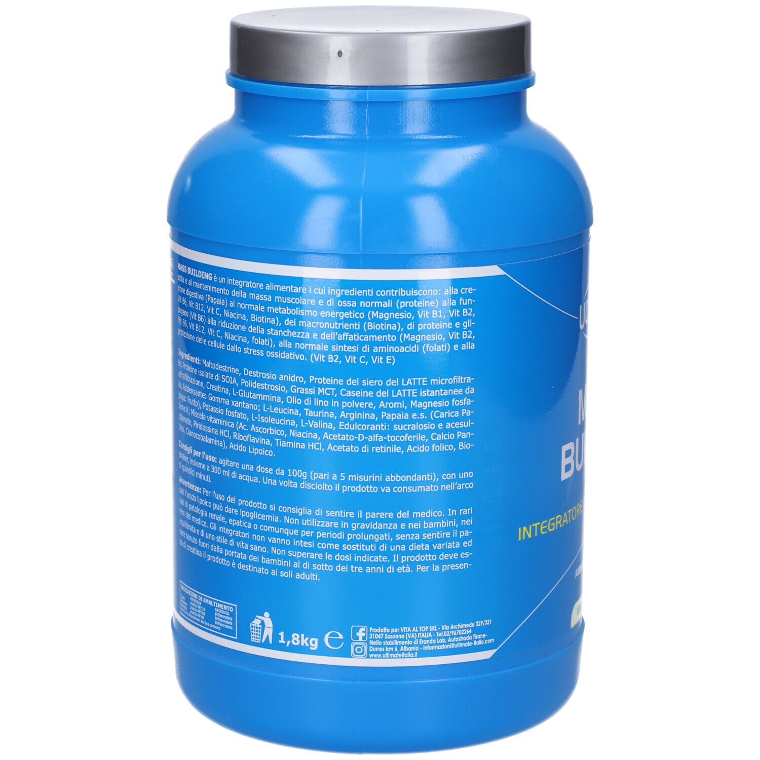 Retro del barattolo blu. Testo con ingredienti e istruzioni per l'uso. 1,8 kg. Scritta: Ultimate Italia, Mass Building.