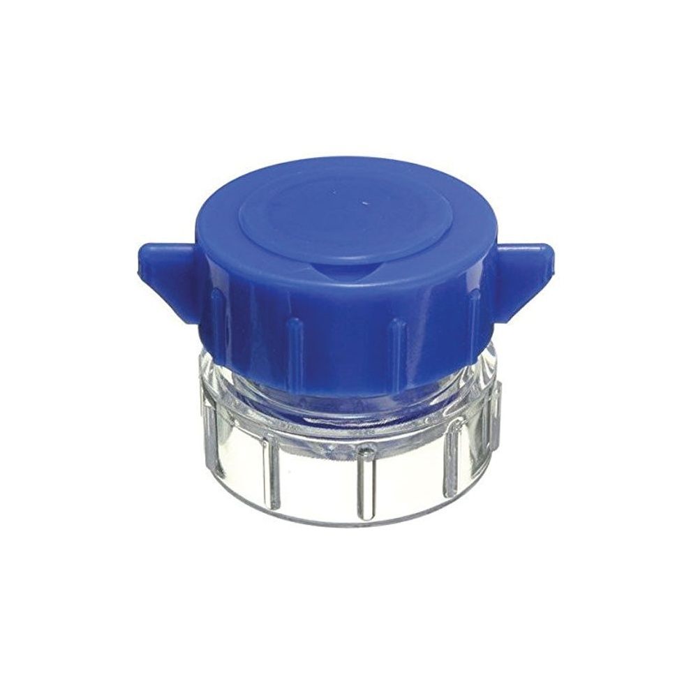 Coperchio blu su contenitore trasparente scanalato. Filettatura visibile. Prodotto assemblato.