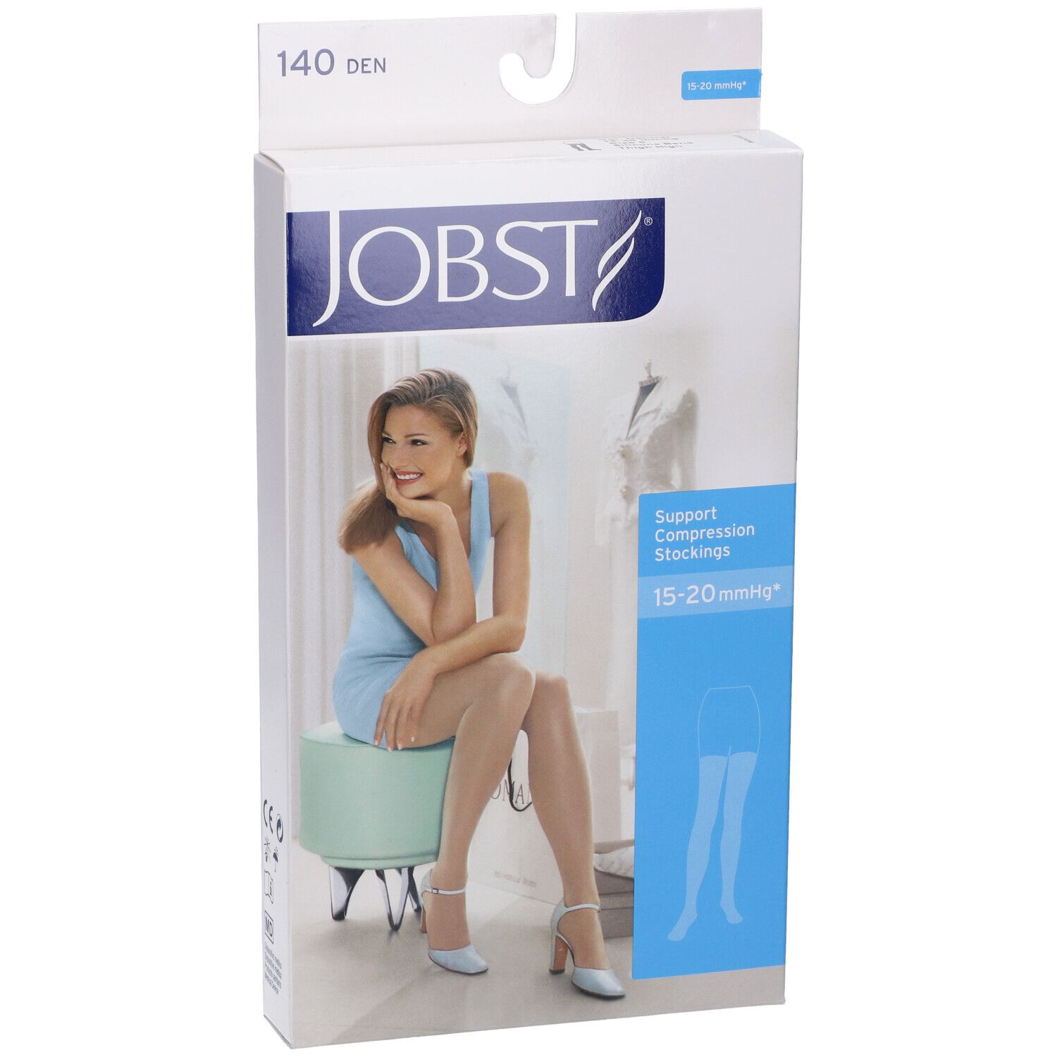 Confezione Jobst. Calze compressive 140 DEN, Naturel. Donna seduta. 15-20 mmHg.