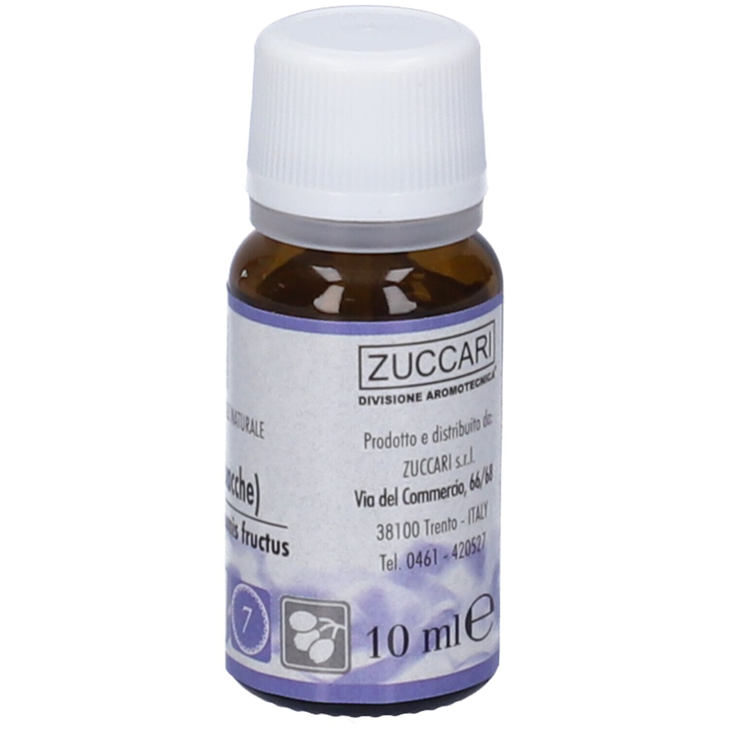 Flacone in vetro marrone con tappo bianco. Scritta: Ginepro (bacche). 100% Olio Essenziale Naturale. Zuccari. 10 ml.