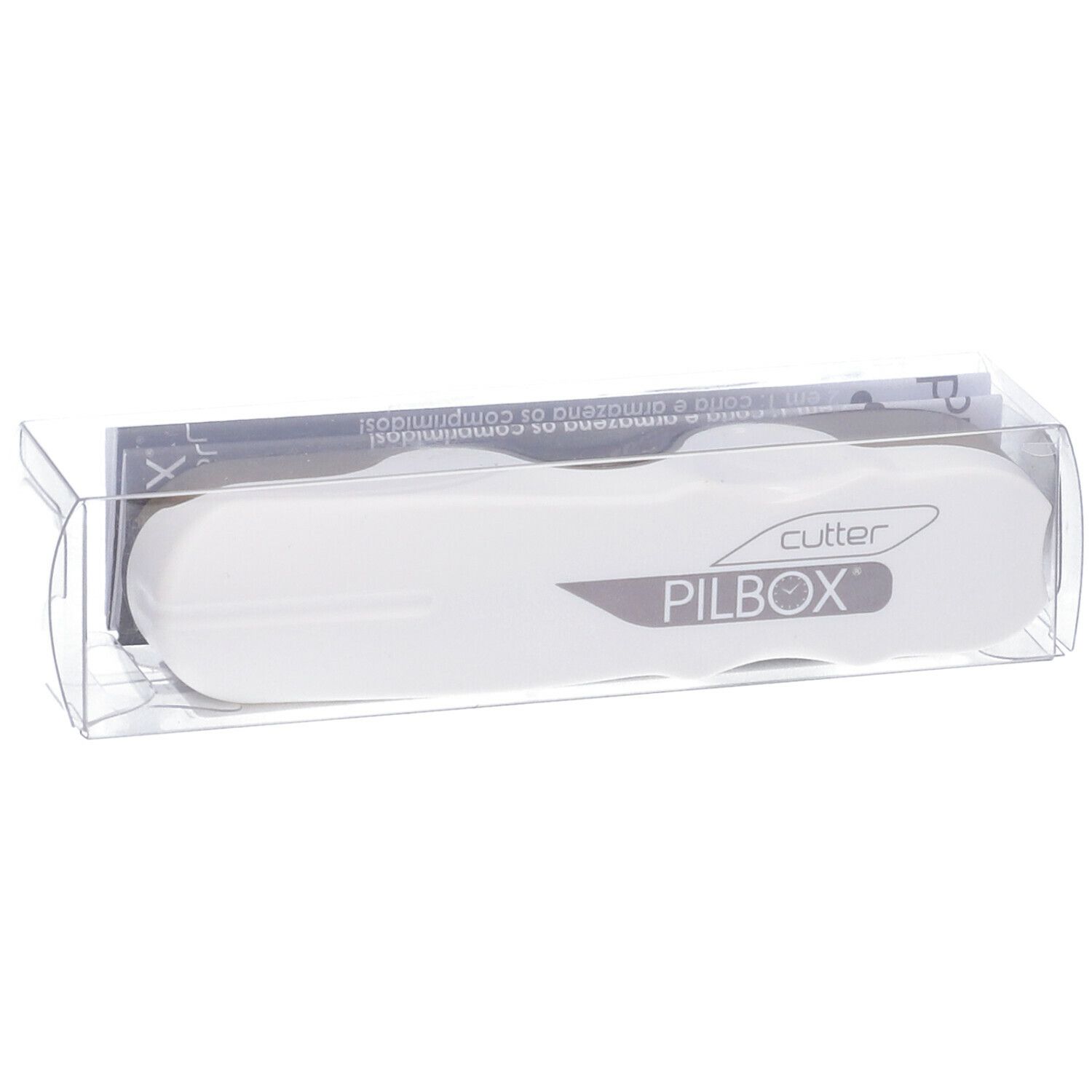 Tagliapillole in confezione trasparente. Corpo bianco, testo grigio. Marchio PILBOX.