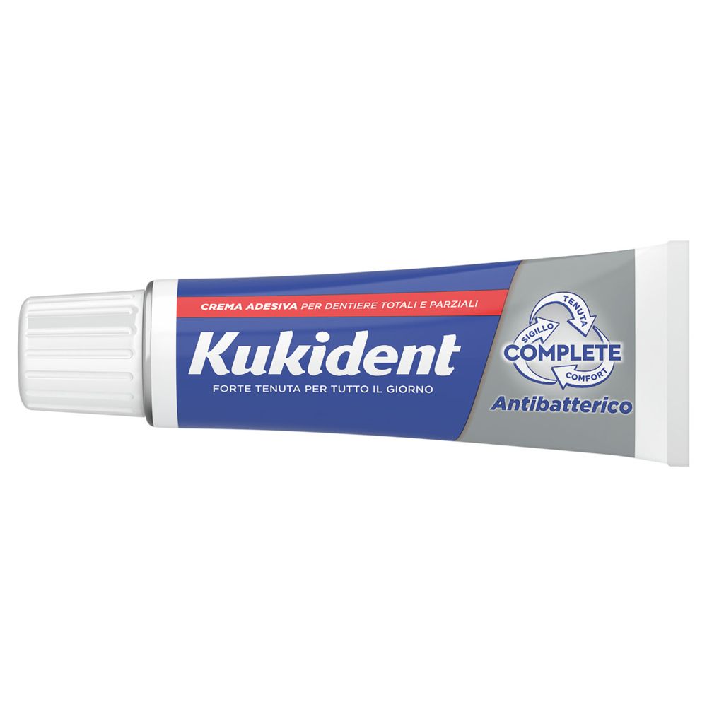 Kukident Complete Antibatterico Crema adesiva per dentiera