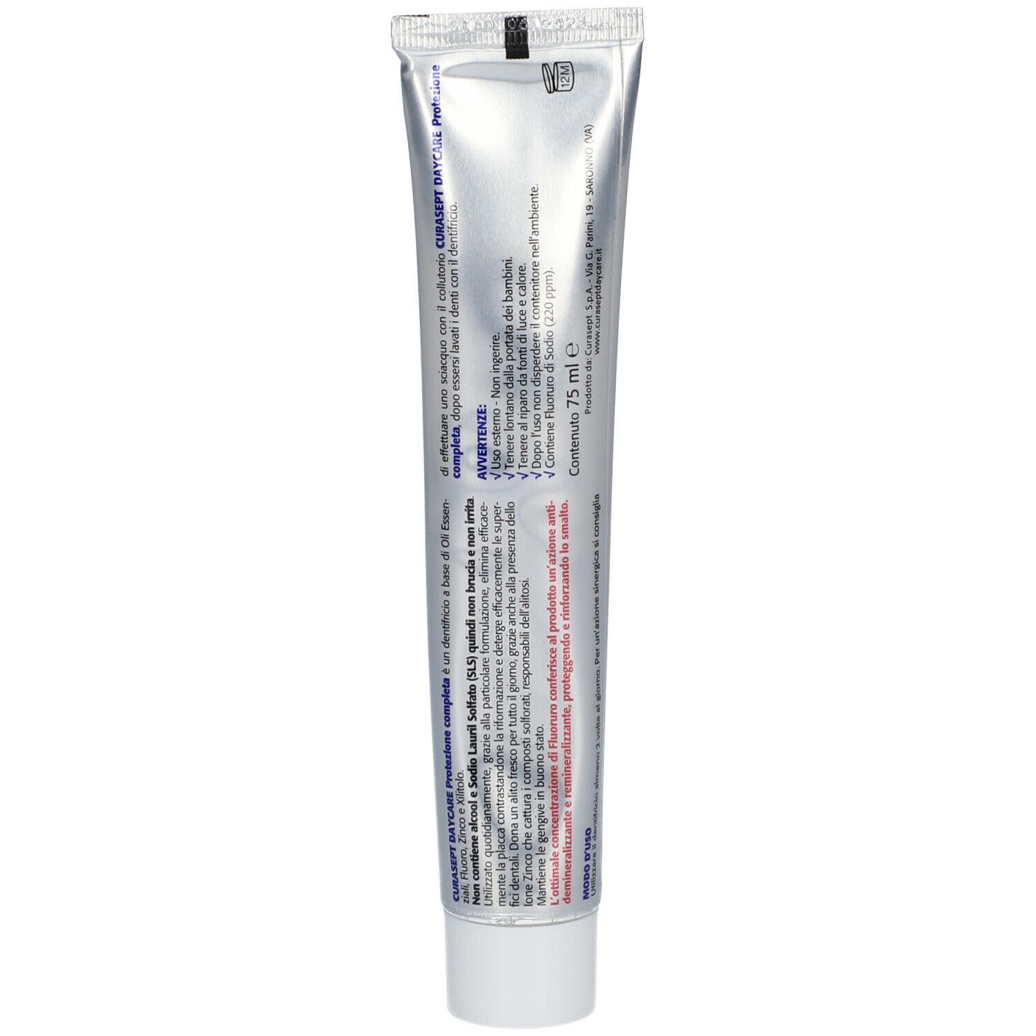 Retro di un tubetto CURASEPT DAYCARE argentato. Testo in italiano. Contiene 75 ml.