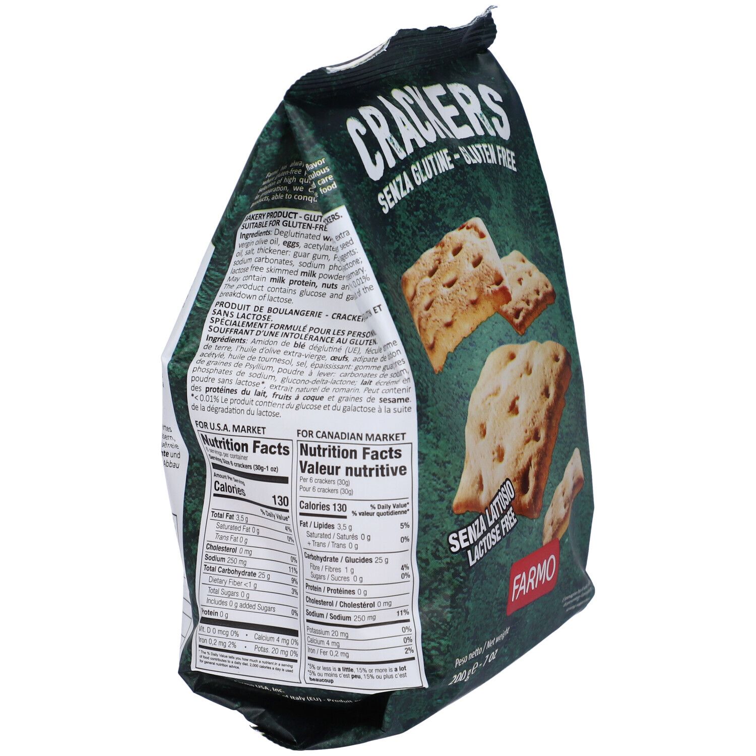 Confezione di cracker senza glutine e senza lattosio. Marchio Farmo. Retro con informazioni nutrizionali. Scritta: Crackers, senza glutine, senza lattosio.