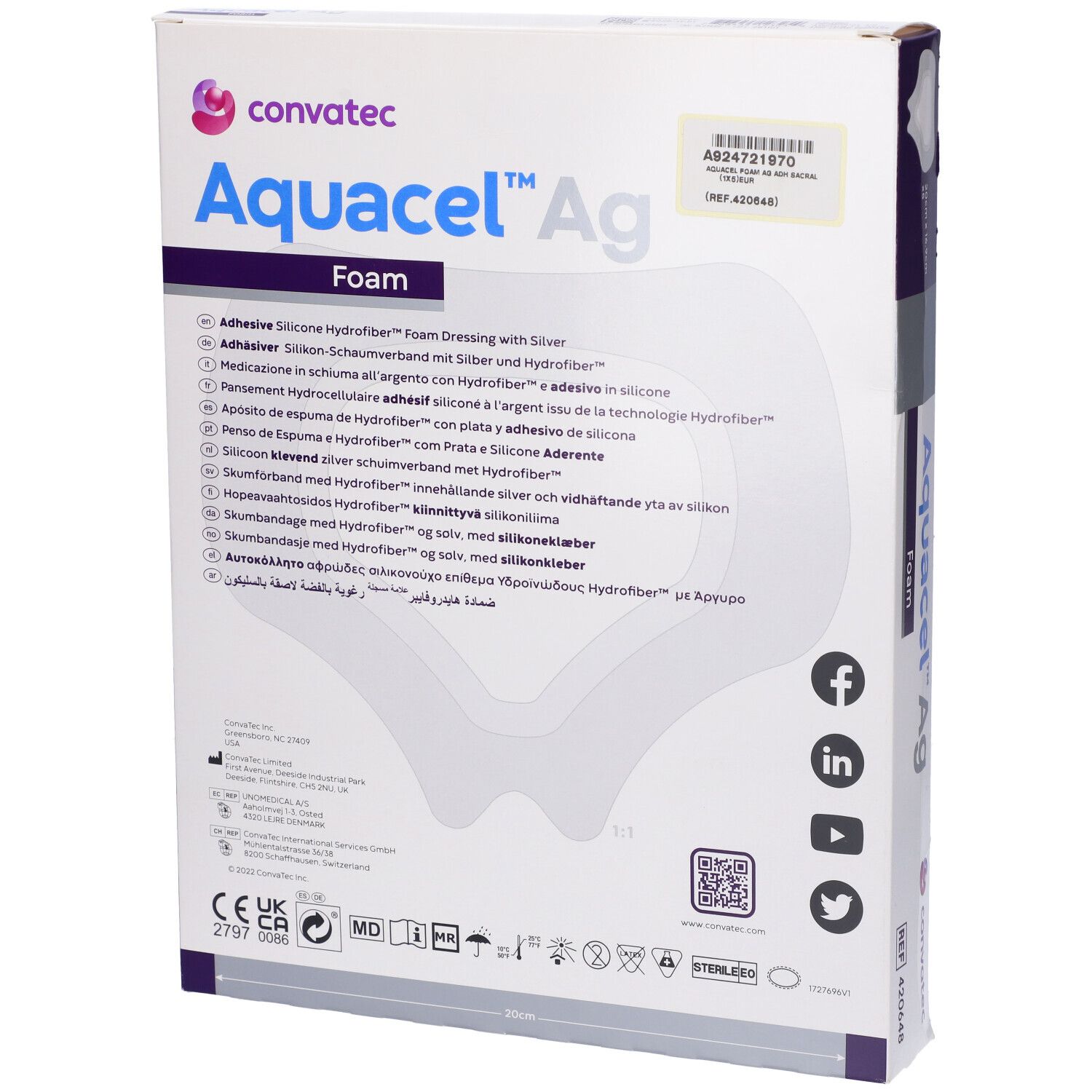 Retro della confezione Convatec Aquacel Ag Foam. Informazioni sul prodotto e loghi. Codice QR e icone social media.