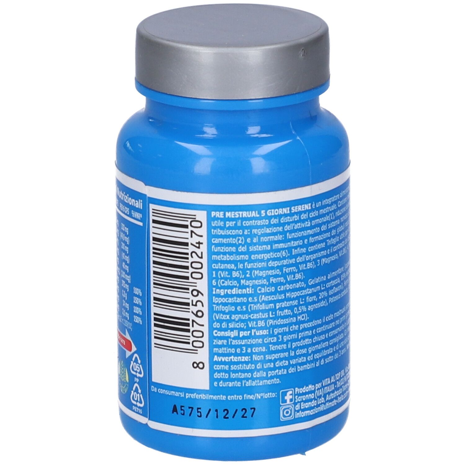 Retro del flacone blu. Testo in italiano con informazioni sul prodotto, codice a barre e data di scadenza.