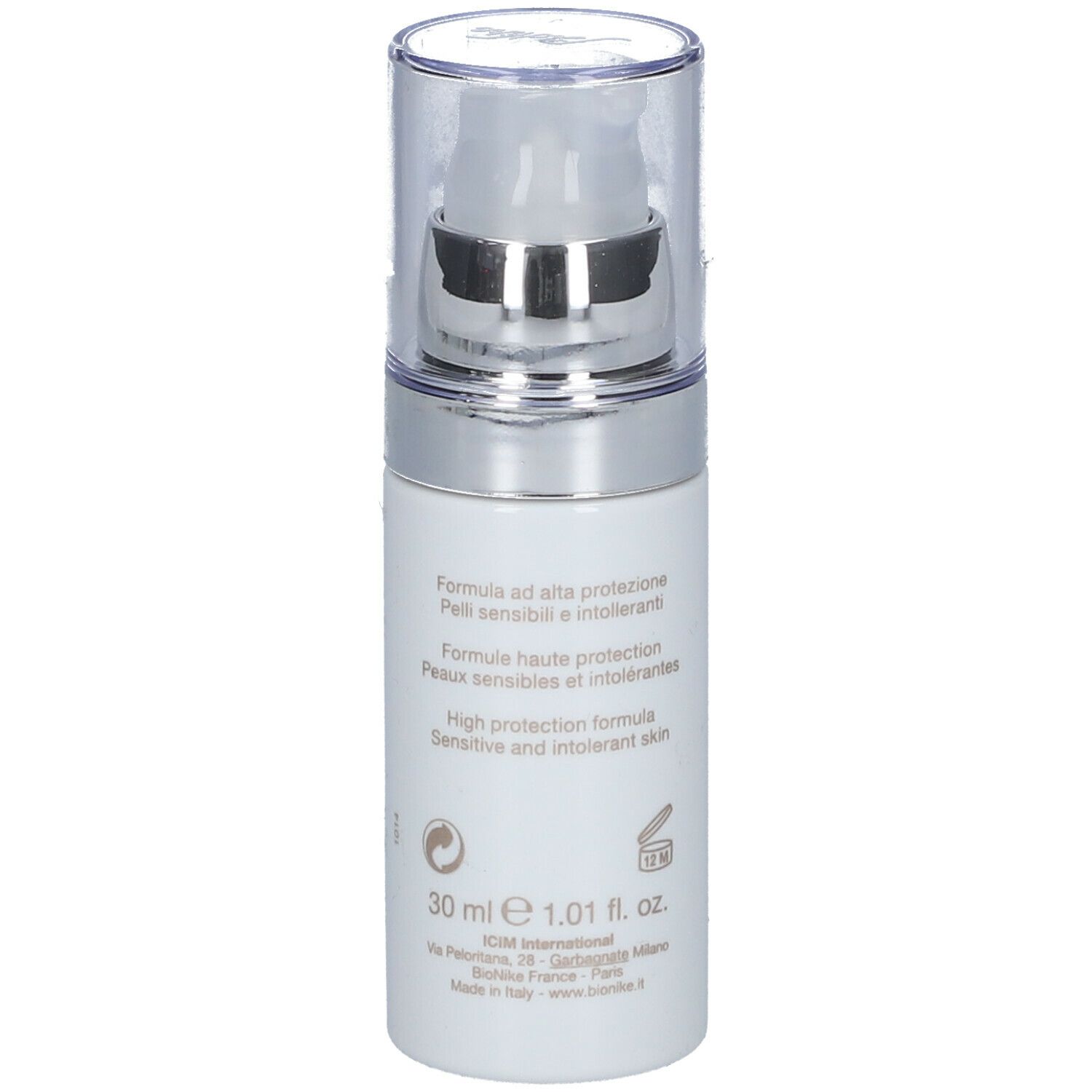 BioNike DEFENCE COLOR PRIMER. Flacone bianco. Testo: Formula ad alta protezione, 30 ml, 1.01 fl. oz.