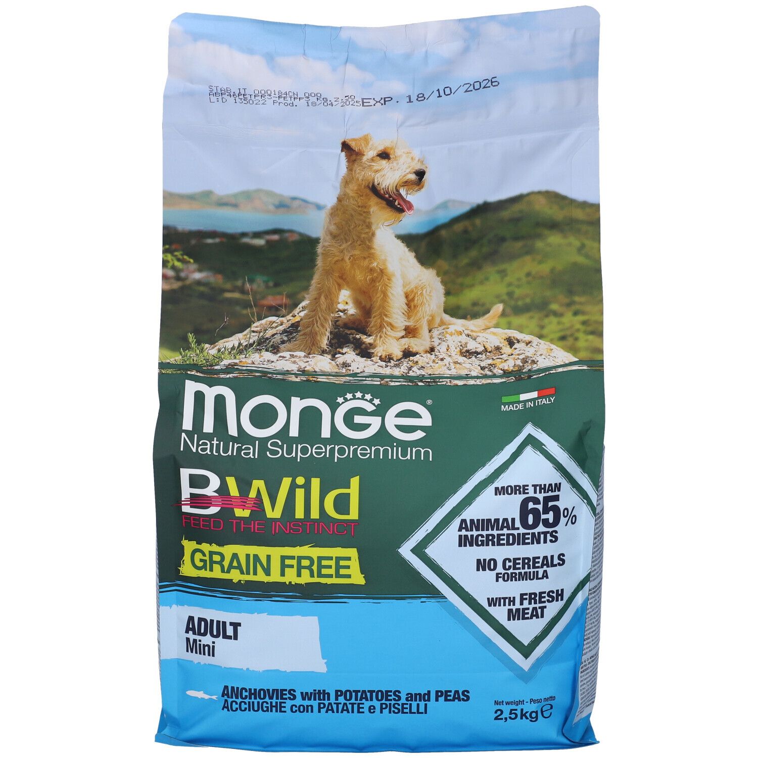 Sacchetto di cibo per cani Monge BWild. Scritto: Grain Free, Adult Mini, Anchovies with Potatoes and Peas. 2,5 kg.