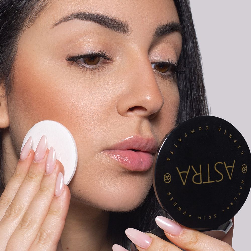ASTRA Make-UP Natural Skin Powder - Cipria In Polvere Compatta Effetto Seta Tonalità 32