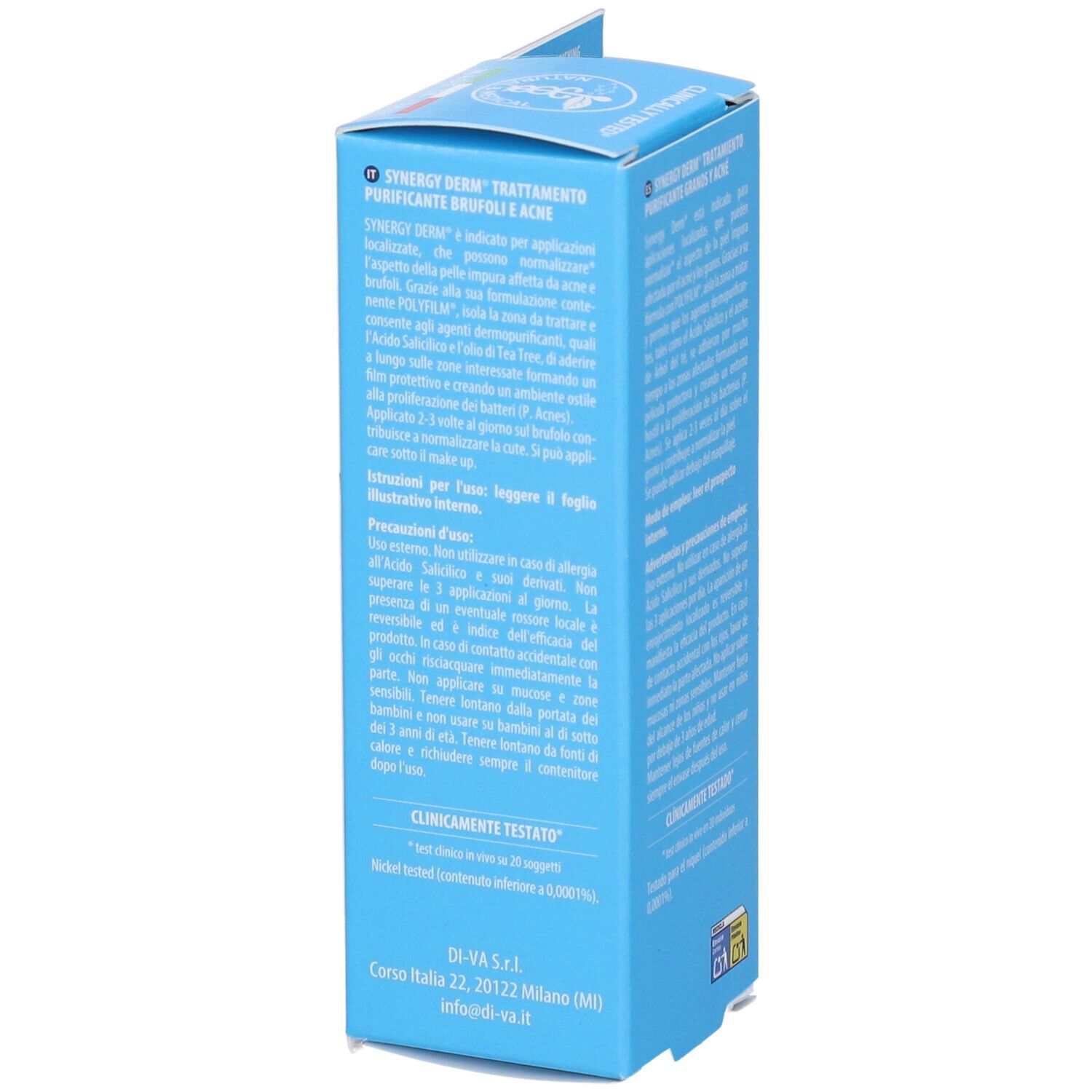 Confezione blu e bianca. Scritta SYNERGY DERM. Testo in italiano. Vista laterale della confezione con testo.