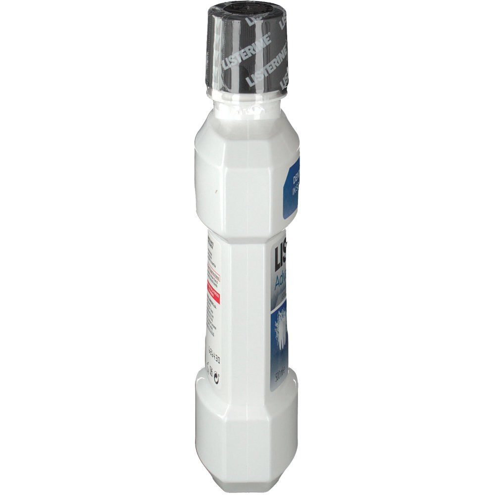 Flacone bianco, vista laterale. Tappo nero. Etichetta con testo e loghi.