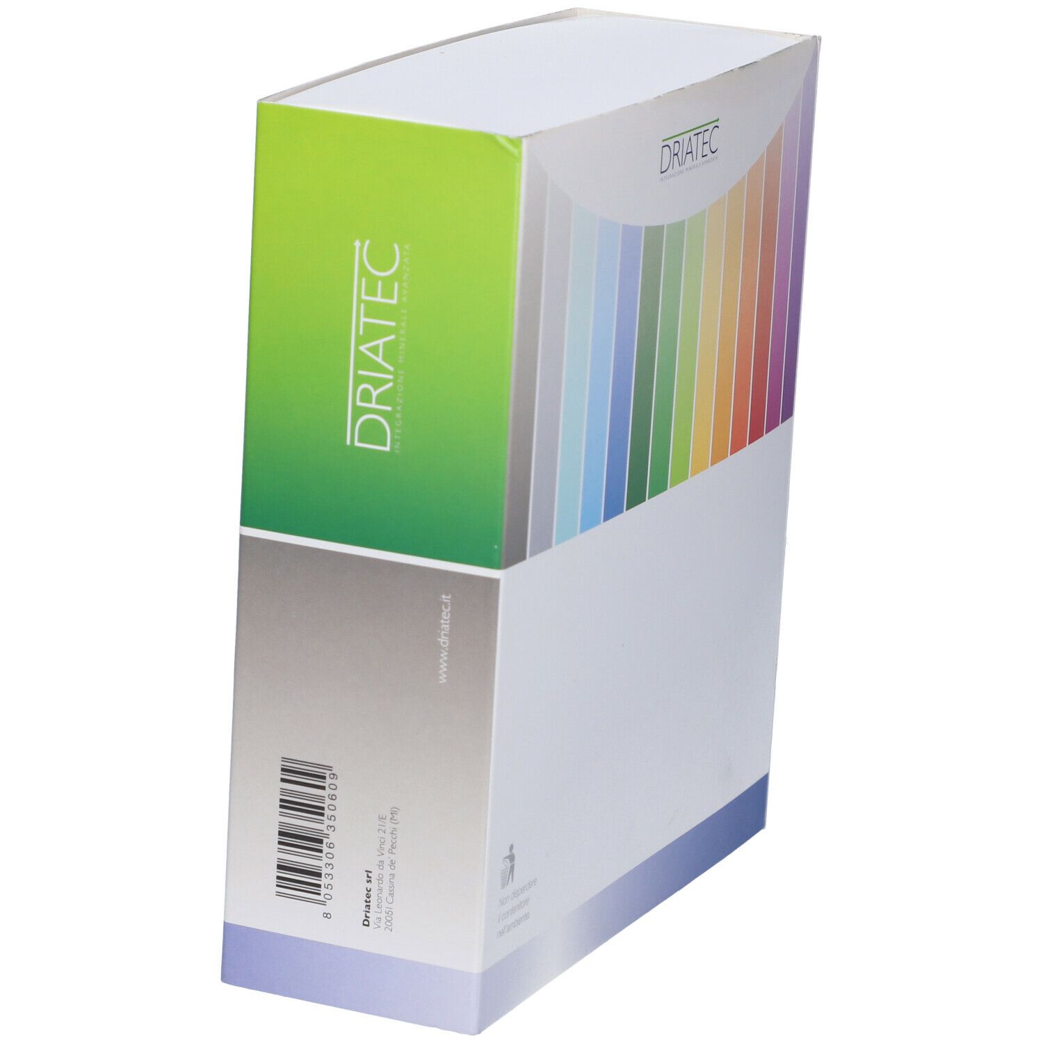 Confezione angolata. Logo 'Driatec', sfumatura colori e codice a barre. Elementi bianchi e blu.