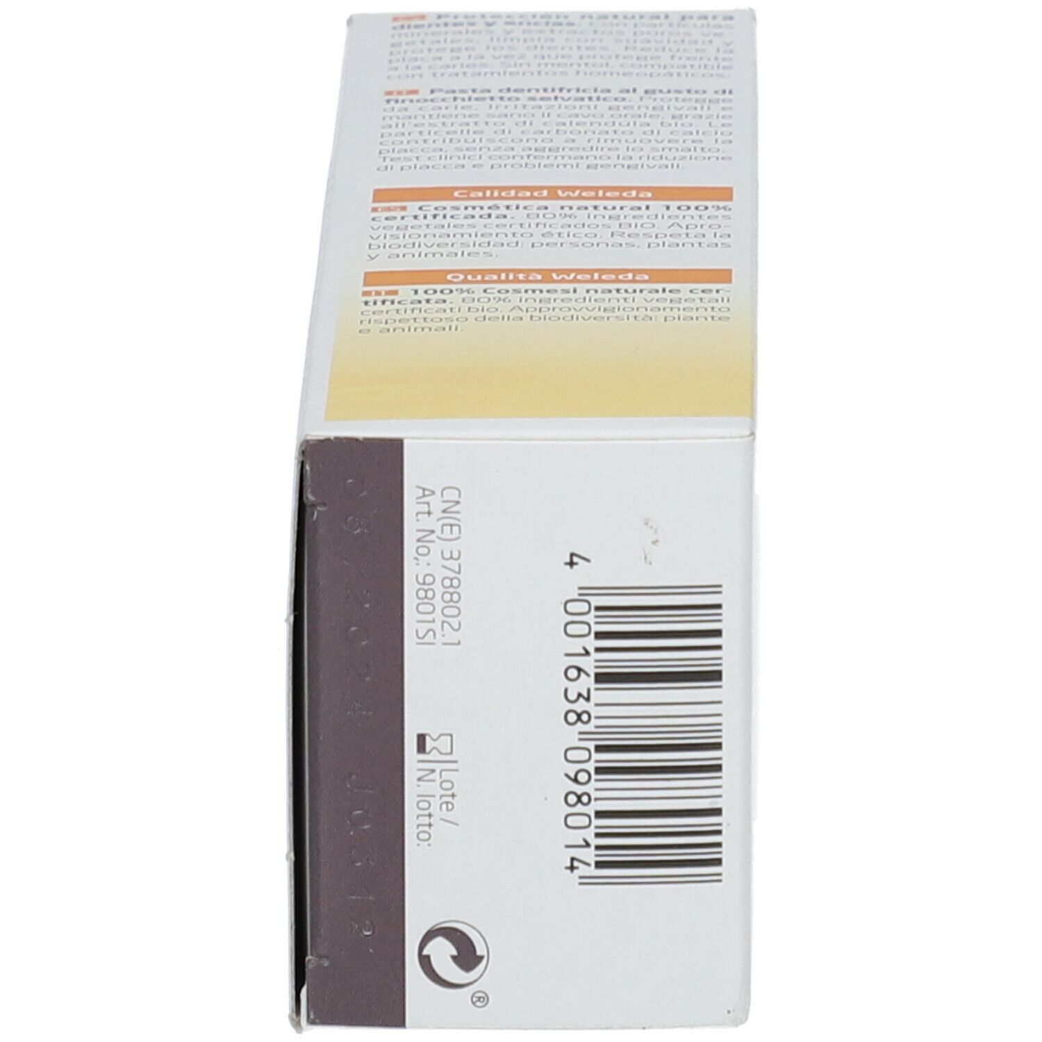 Vista laterale della scatola. Testo, codice articolo e numero di lotto. Simbolo di riciclaggio.