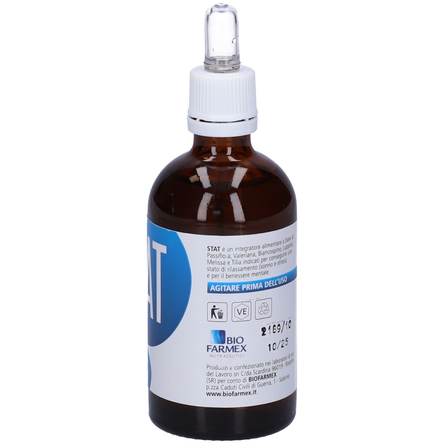 Flacone di vetro marrone con etichetta bianca. Ingredienti e informazioni sull'etichetta. Con contagocce.