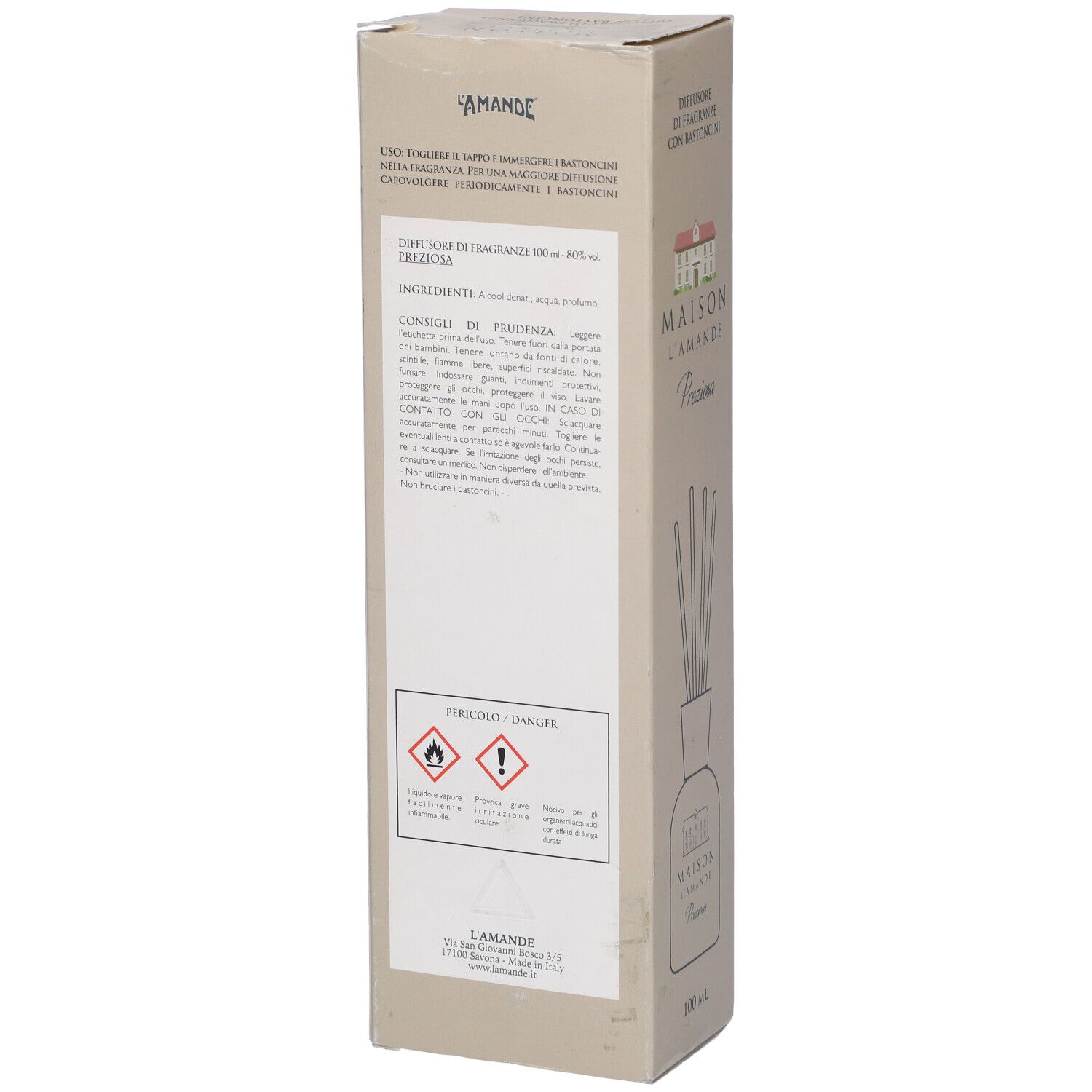 Retro della confezione. Testo: ingredienti, avvertenze. Maison L'Amande Preziosa, Sandalo e Vaniglia.