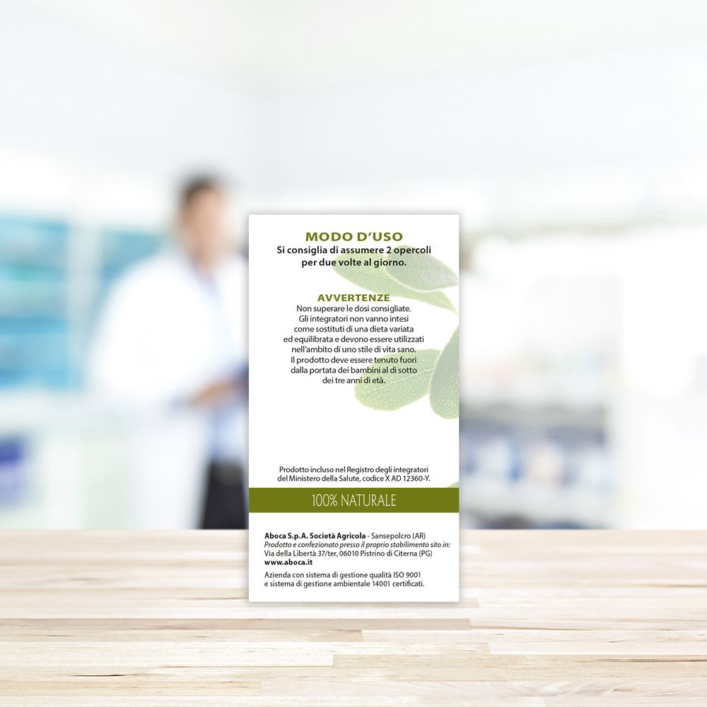 Flacone di vetro marrone con tappo dorato. Scritto: Uva Ursina. Etichetta con informazioni sul prodotto.