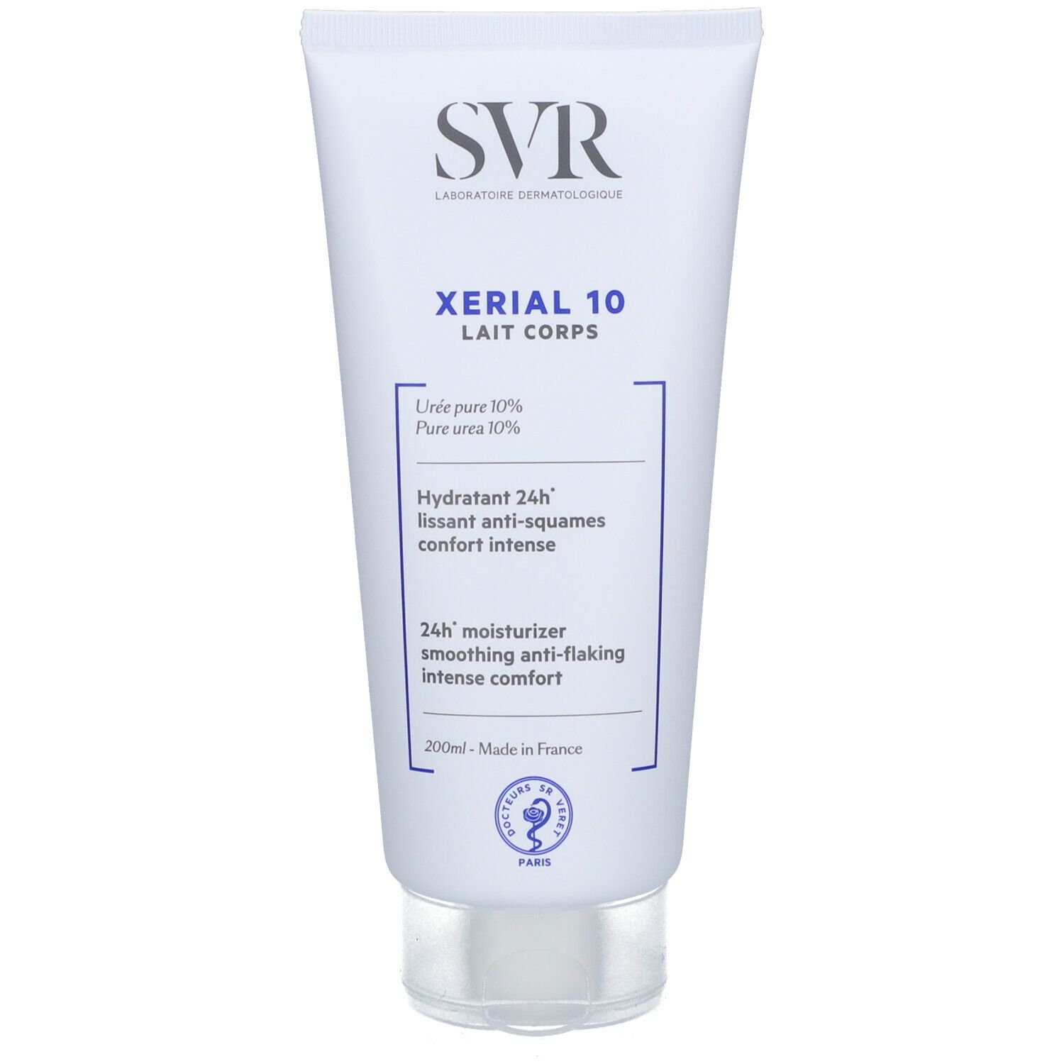 Tubo bianco con tappo a vite. Scritta SVR, Xérial 10 Lait Corps. Testo: Hydratant 24h, anti-squames, comfort intense.
