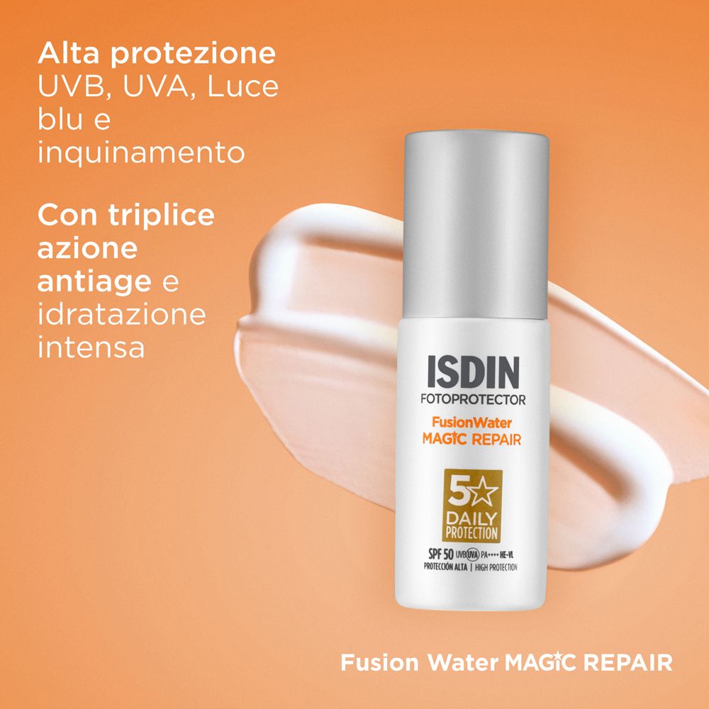 Flacone con testo. Scritta ISDIN, Fusion Water, Magic Repair, SPF 50. Testo: Alta protezione UV.