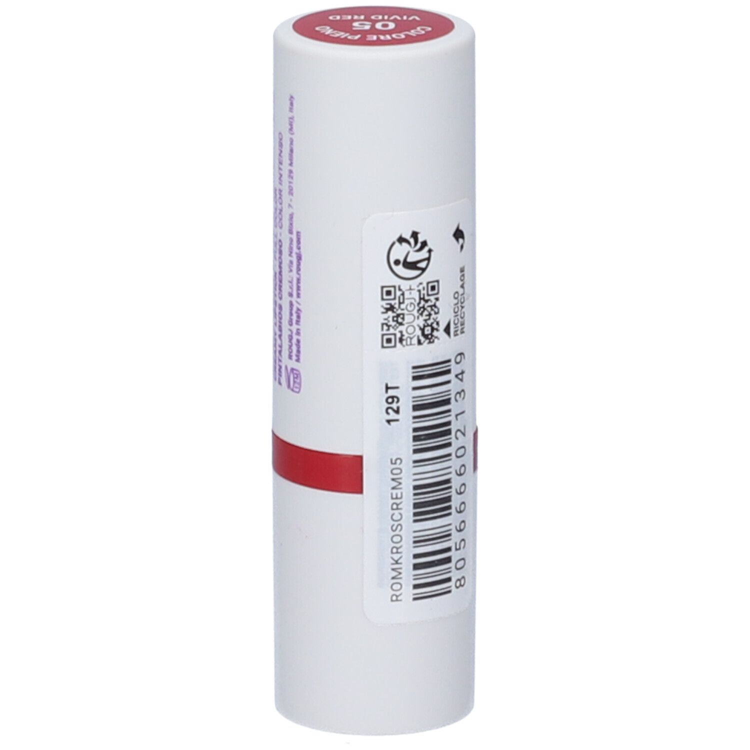 Rossetto bianco con fascia rossa. Scritta: ROUGJ+, ROSSETTO CREMOSO, 05 VIVID RED. Codice a barre e simbolo di riciclo.