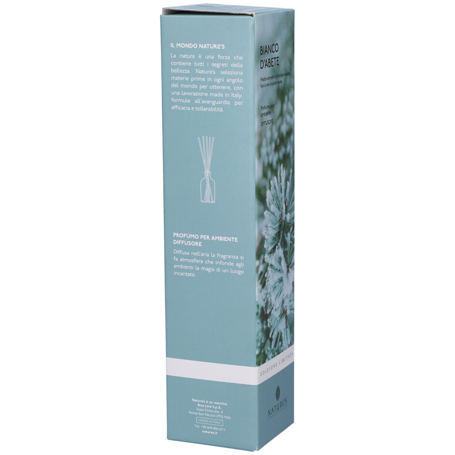 Confezione prodotto stretta e alta con nome e logo. Illustrazione di rami di abete.