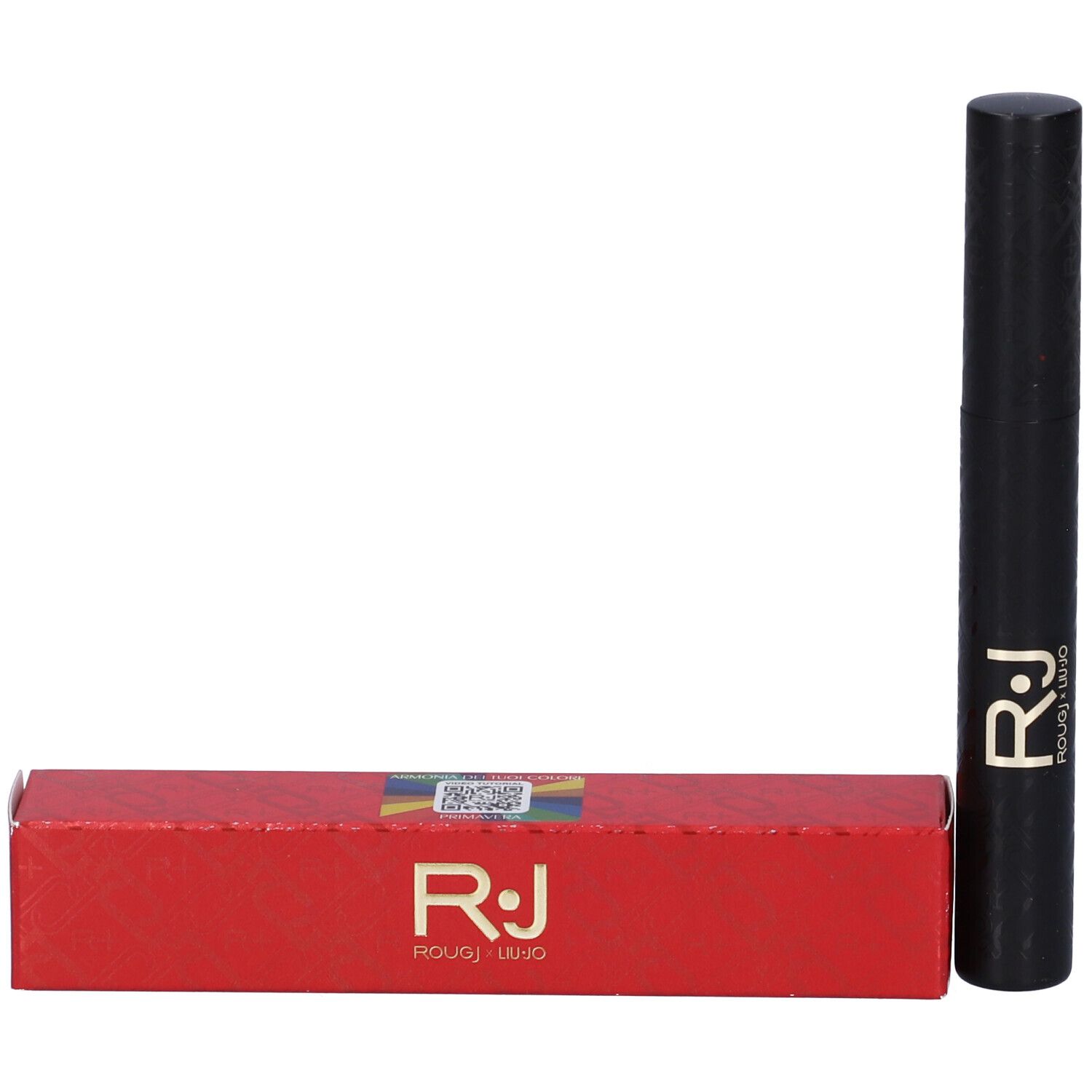 Tubo di mascara nero e confezione rettangolare rossa. Confezione con logo ROUGJ+ x Liu Jo.