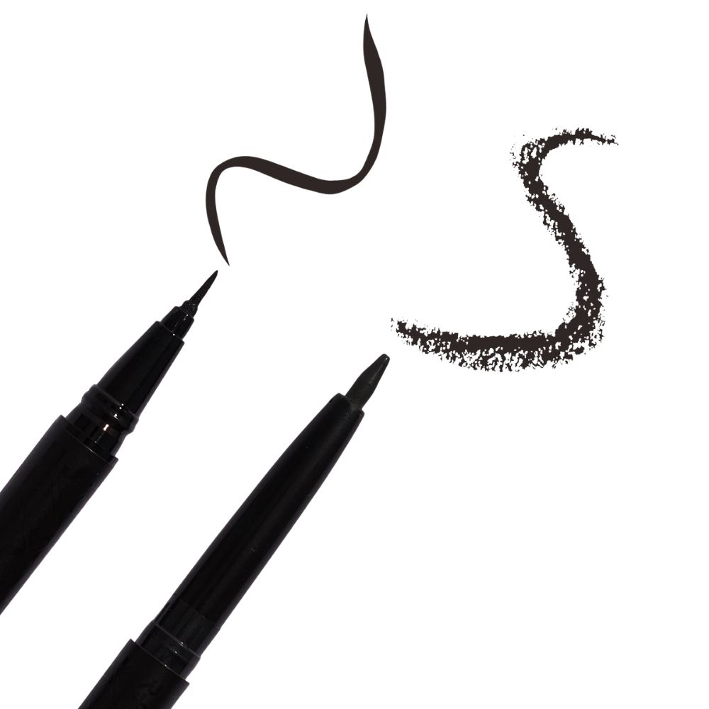 Penna eyeliner nera e campioni. Punta in feltro e matita. Su sfondo bianco.