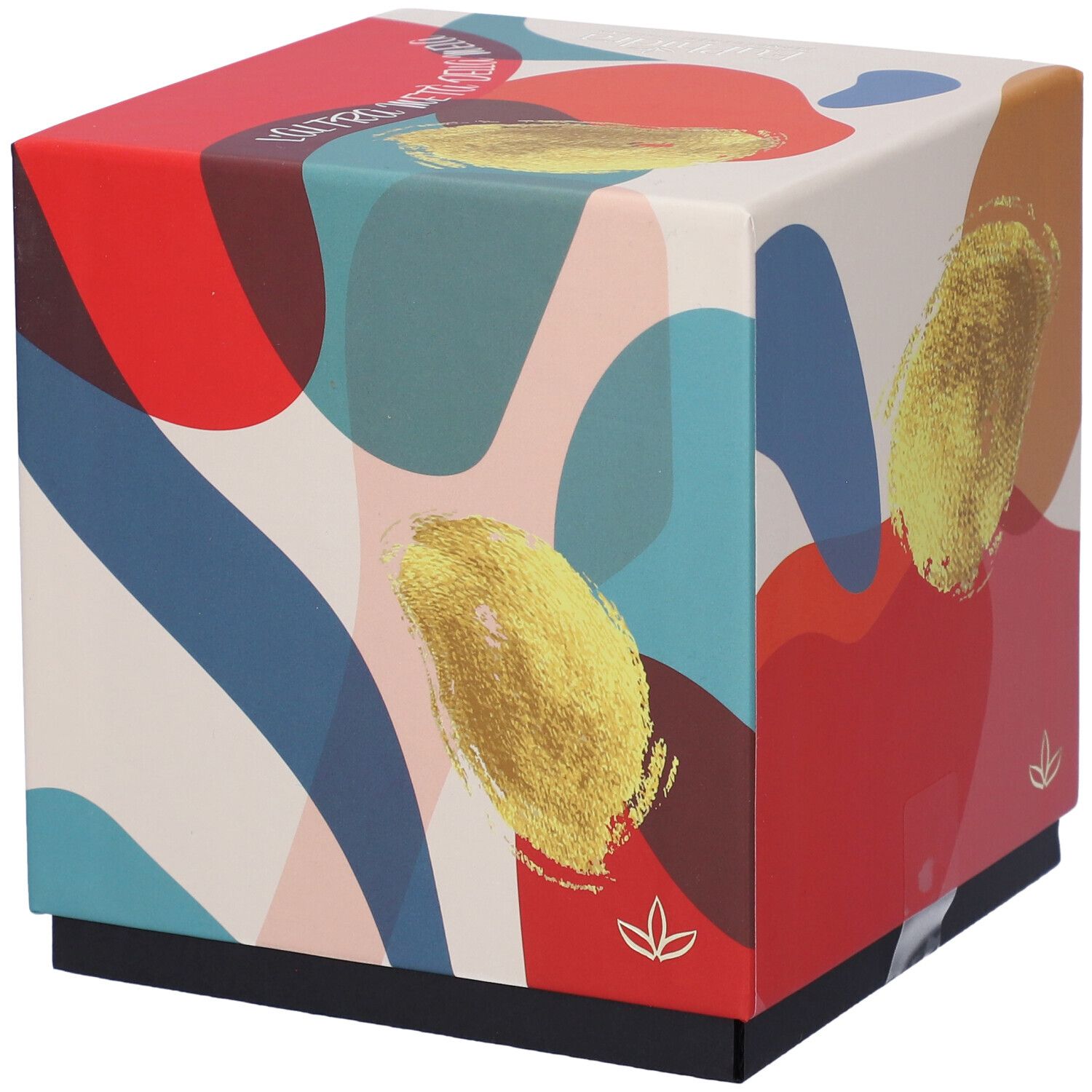 Scatola regalo quadrata con design colorato e dettagli dorati. Nome del prodotto in evidenza. Base nera.