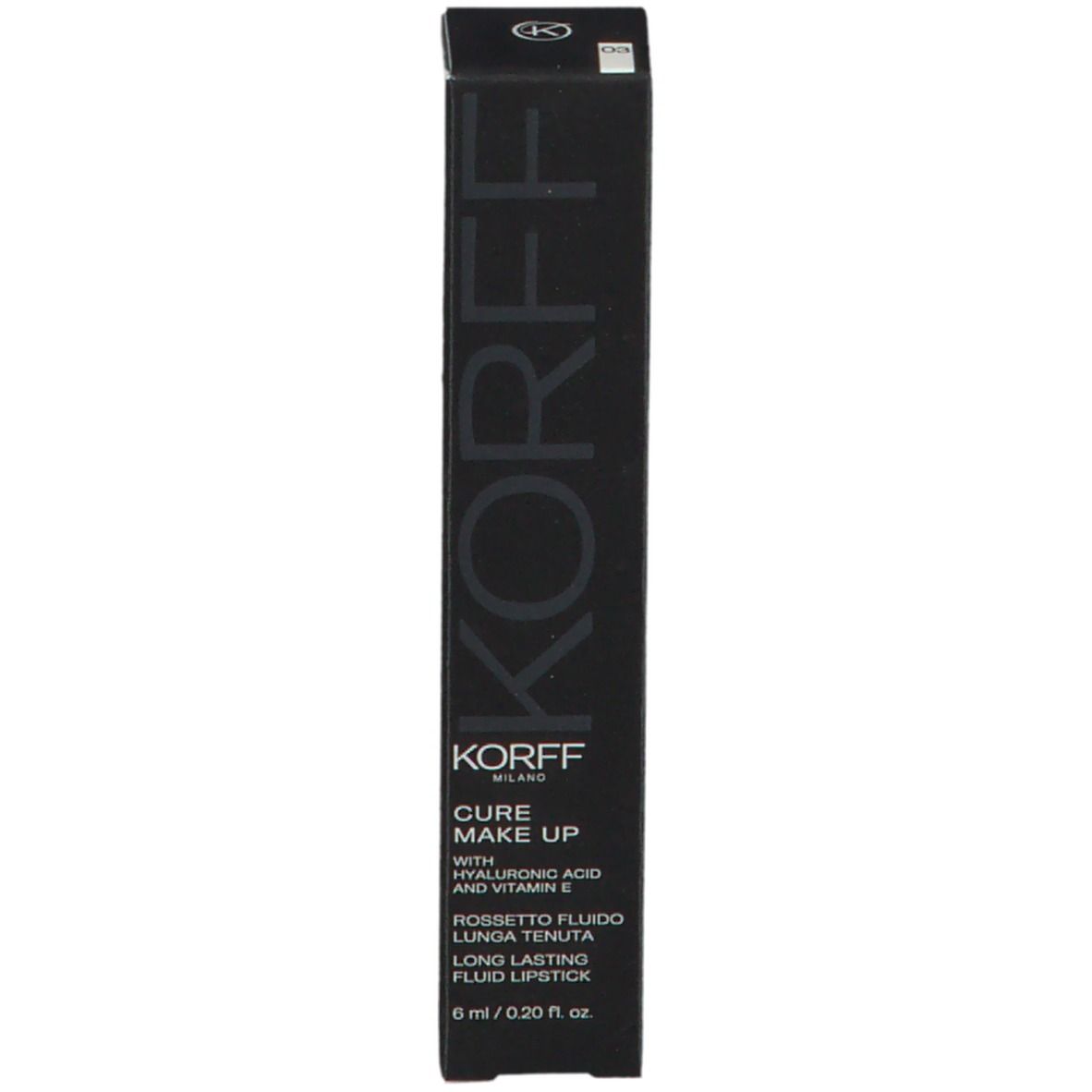 Tubo di rossetto nero e scatola. Logo KORFF, nome del prodotto, ingredienti e volume.