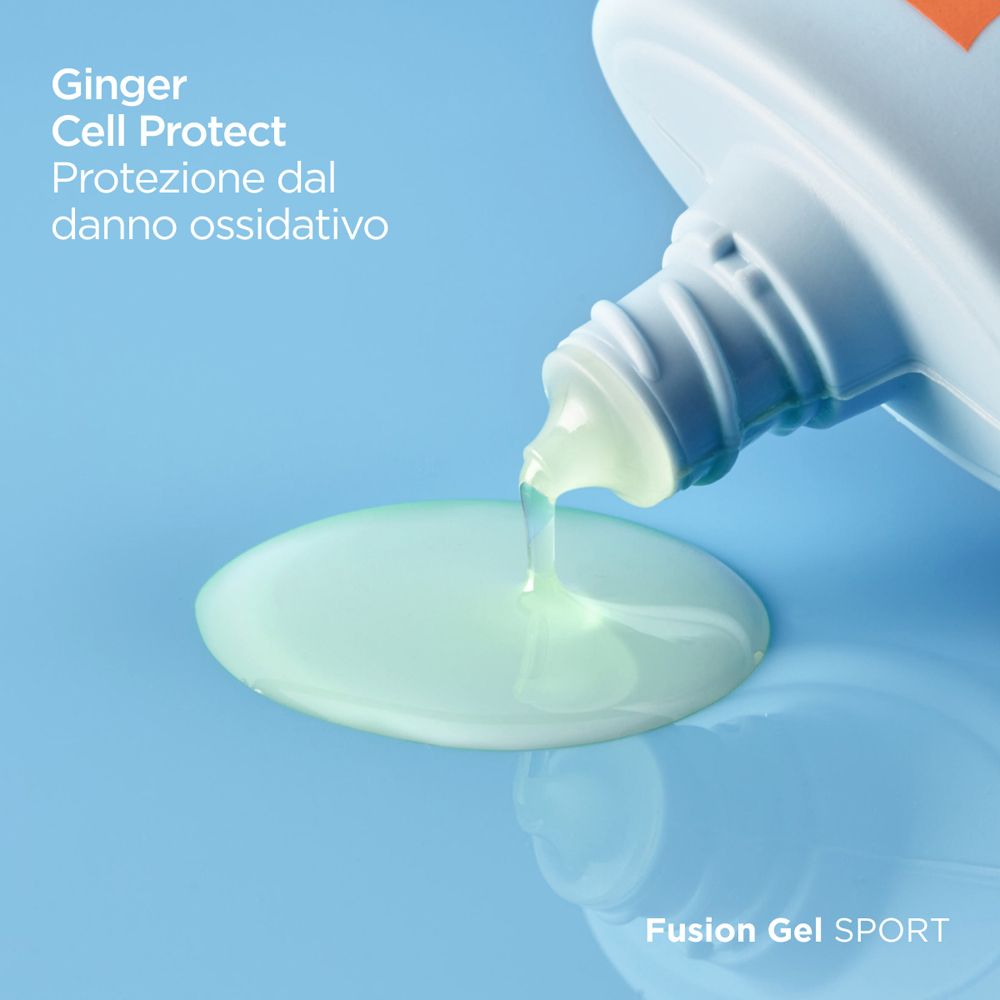 Prodotto versato. ISDIN Fotoprotector Fusion Gel Sport. Liquido verde.