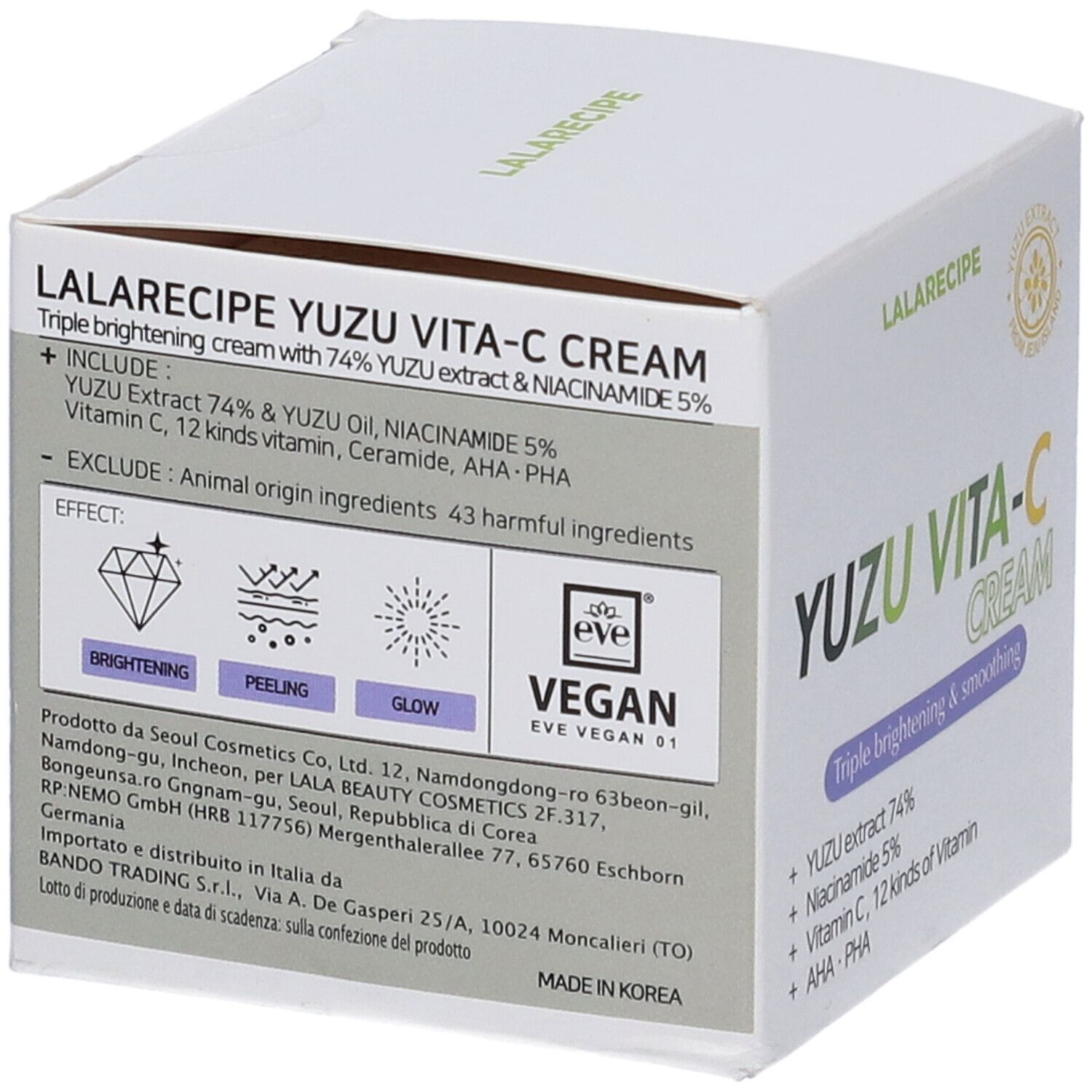 Scatola bianca con informazioni sul prodotto. Scritta Yuzu Vita-C Cream. Logo Vegan. Marchio Lalarecipe.