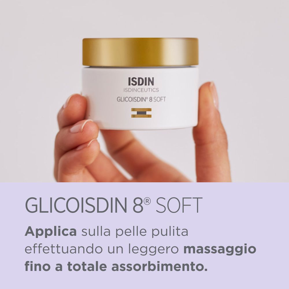 Mano che tiene un vasetto. Nome del prodotto e testo. Applicare sulla pelle pulita con leggero massaggio.