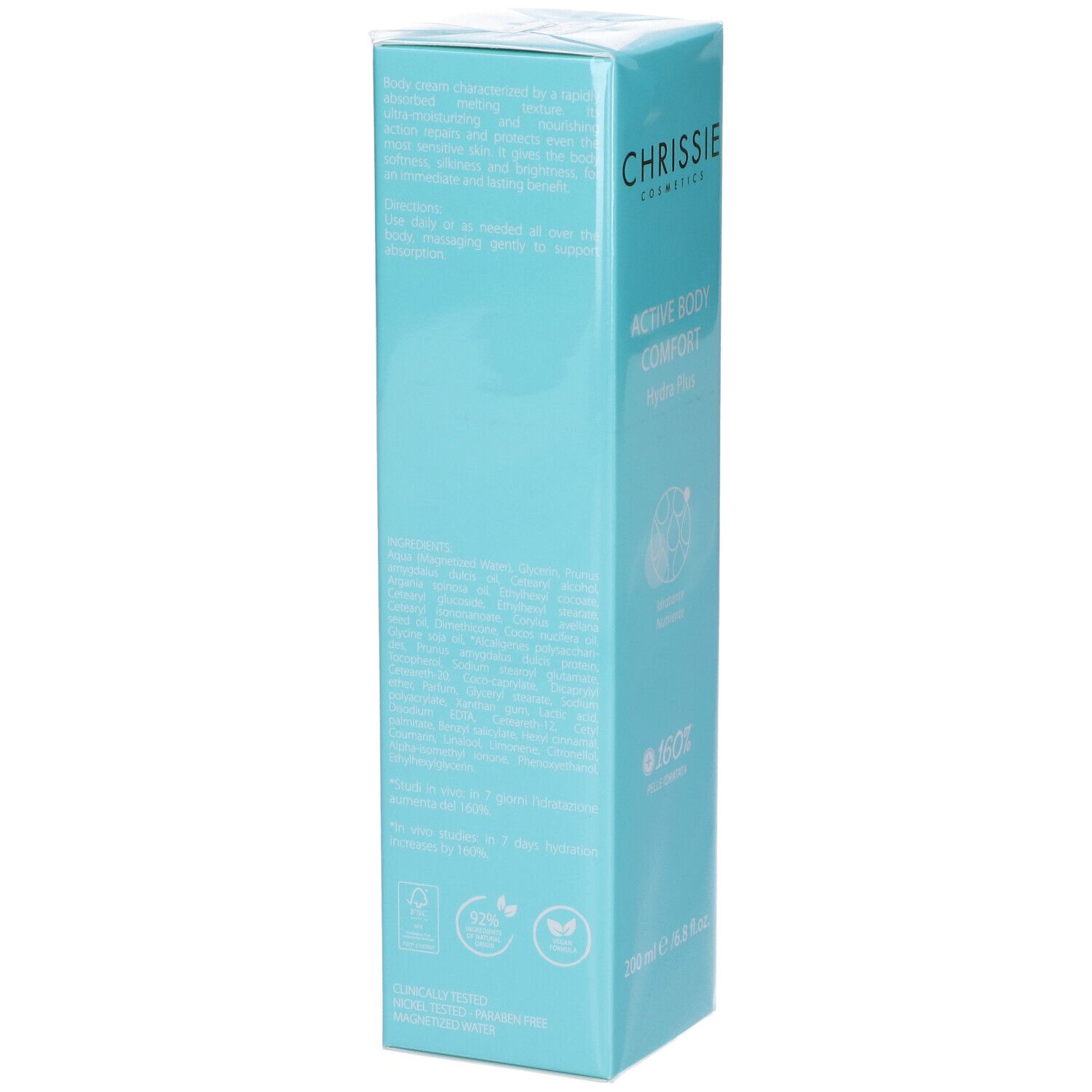 Confezione azzurra. Scritta: Chrissie Cosmetics, Active Body Comfort Hydra Plus. Testo e loghi sul retro.