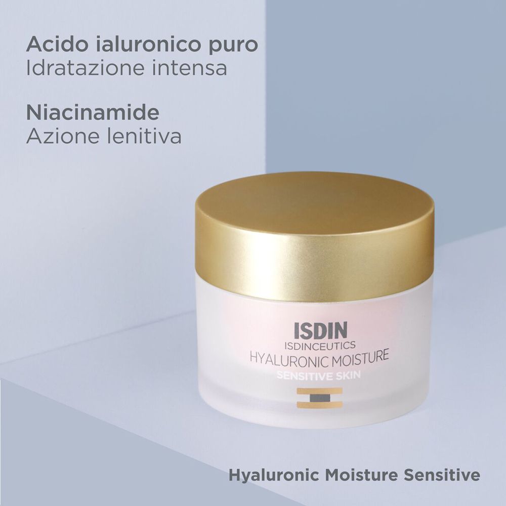 Vaso di crema con coperchio dorato. Testo: Acido ialuronico puro, Niacinamide, HYALURONIC MOISTURE SENSITIVE SKIN.