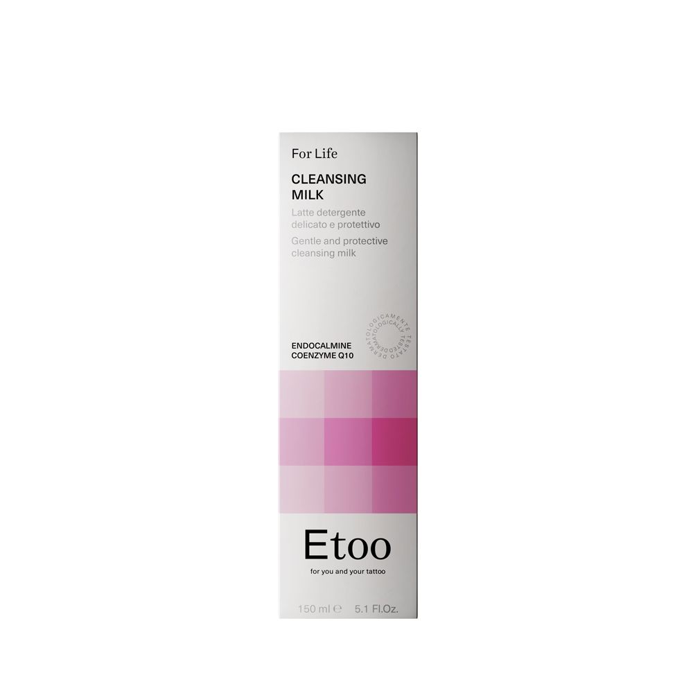 Confezione bianca stretta. Scritta: Cleansing Milk, Etoo. Design rosa e bianco. Endocalmine Coenzyme Q10. 150 ml.