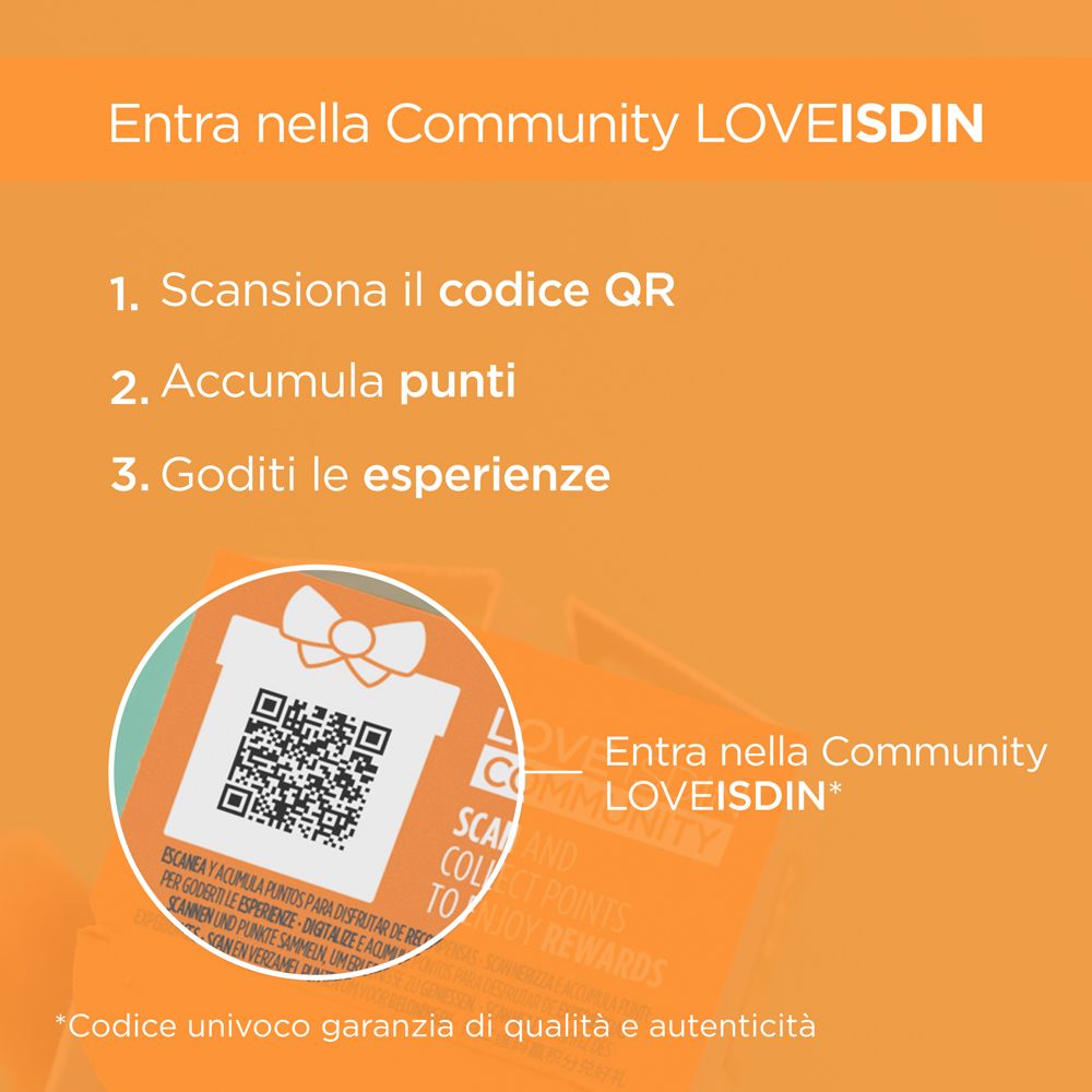 Sfondo arancione con testo e codice QR. Testo: Entra nella Community LOVEISDIN. 1. Scansiona il codice QR.