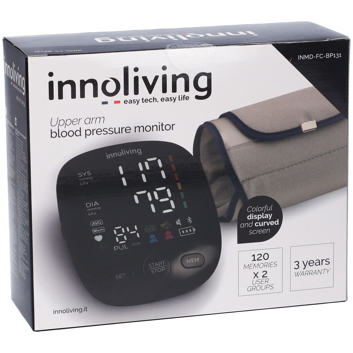 Misuratore di pressione con display e bracciale. Confezione con nome del prodotto e informazioni sulla garanzia.