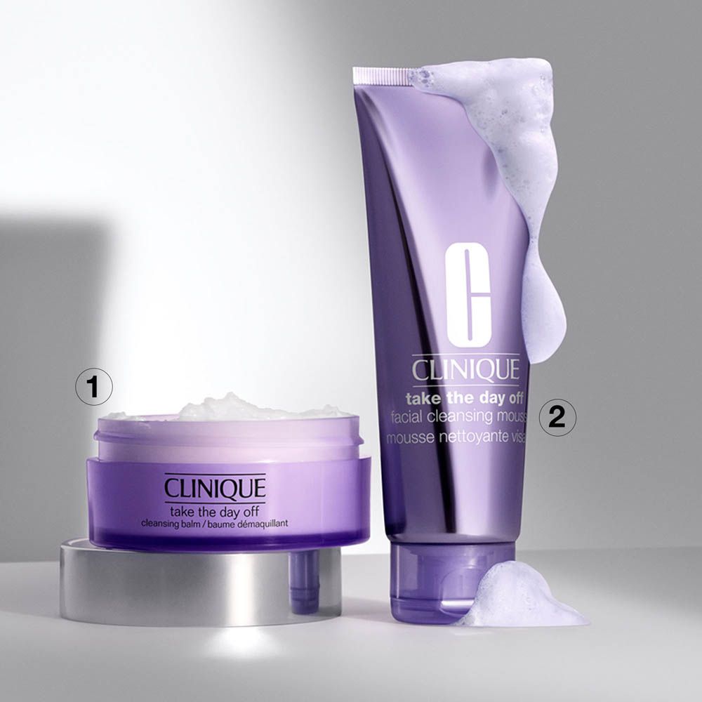 Clinique Take The Day Off balsamo detergente e mousse detergente viso.