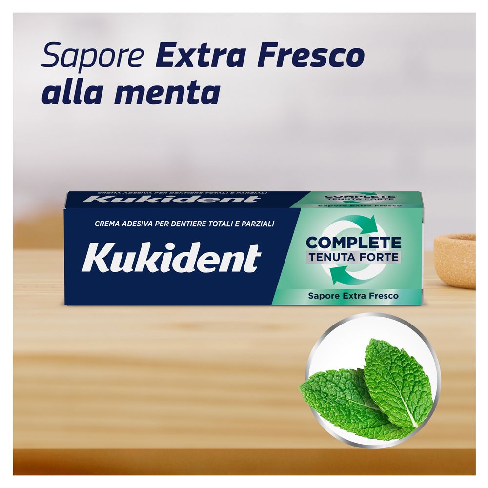 Kukident Complete Extra Fresco Crema Adesiva per Dentiere