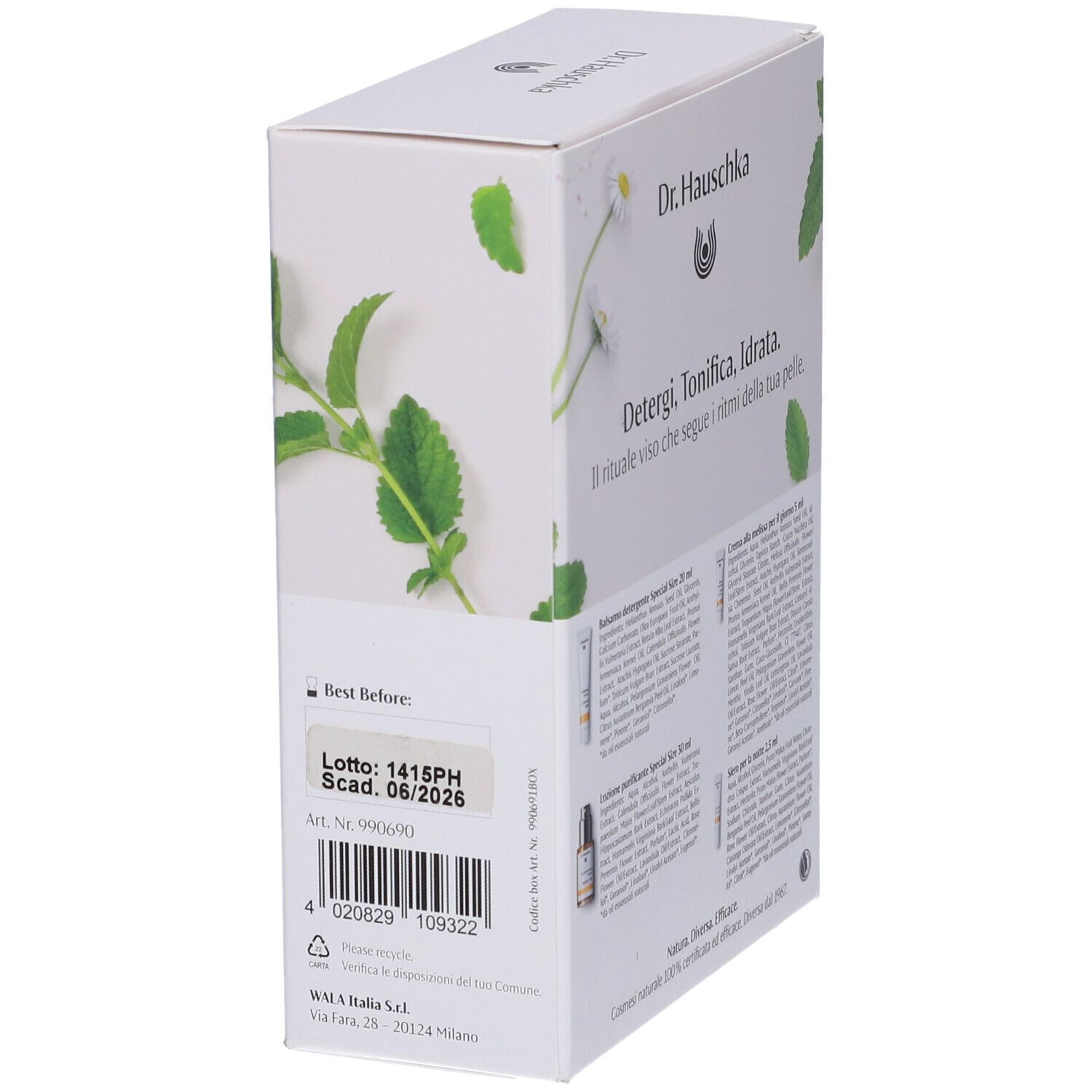 Vista laterale della confezione con testo e informazioni. Logo e testo "Dr. Hauschka". Data di scadenza.